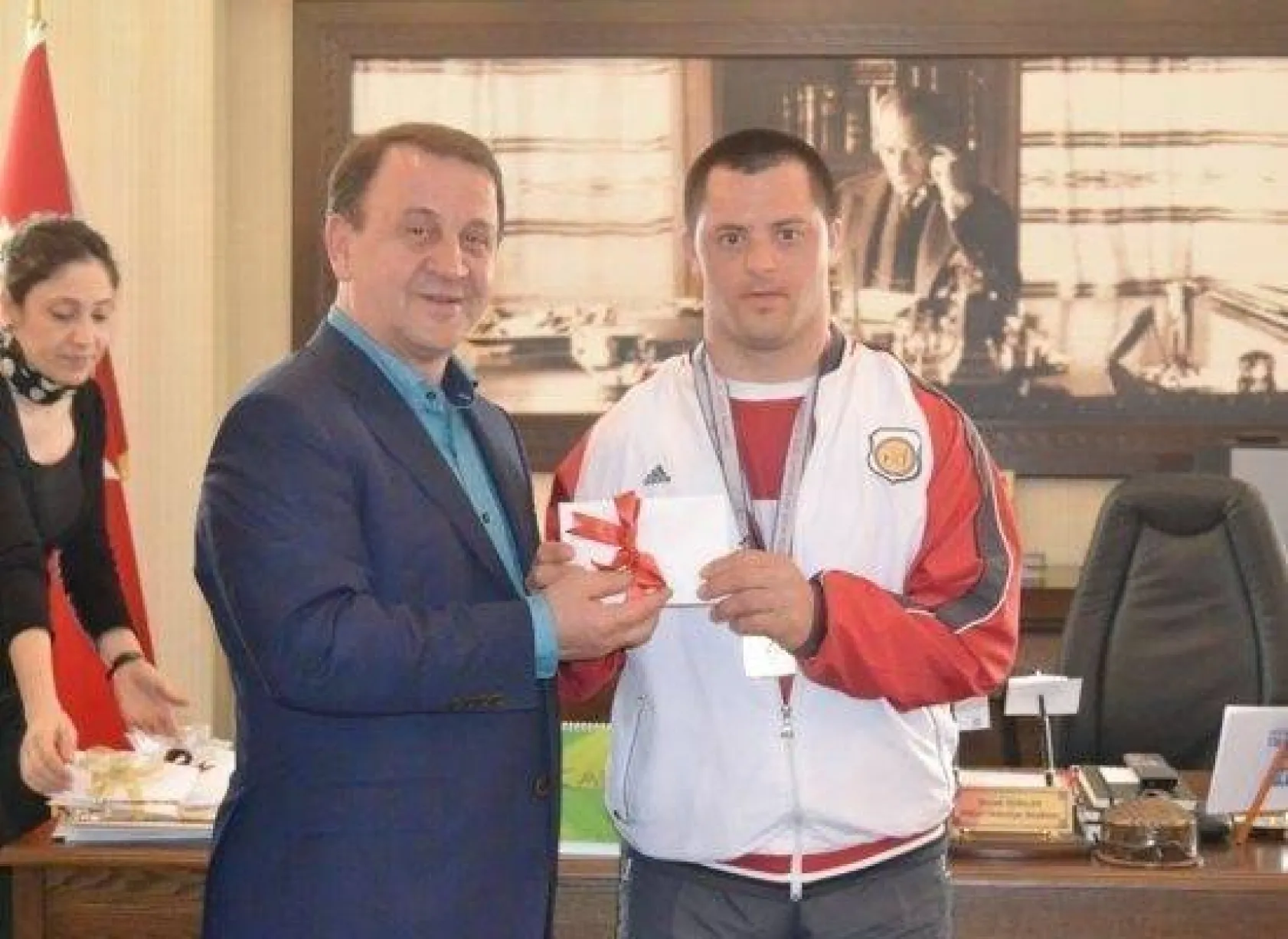 Özel Şampiyonlara Işıklar'dan Şampiyonluk Kutlamas