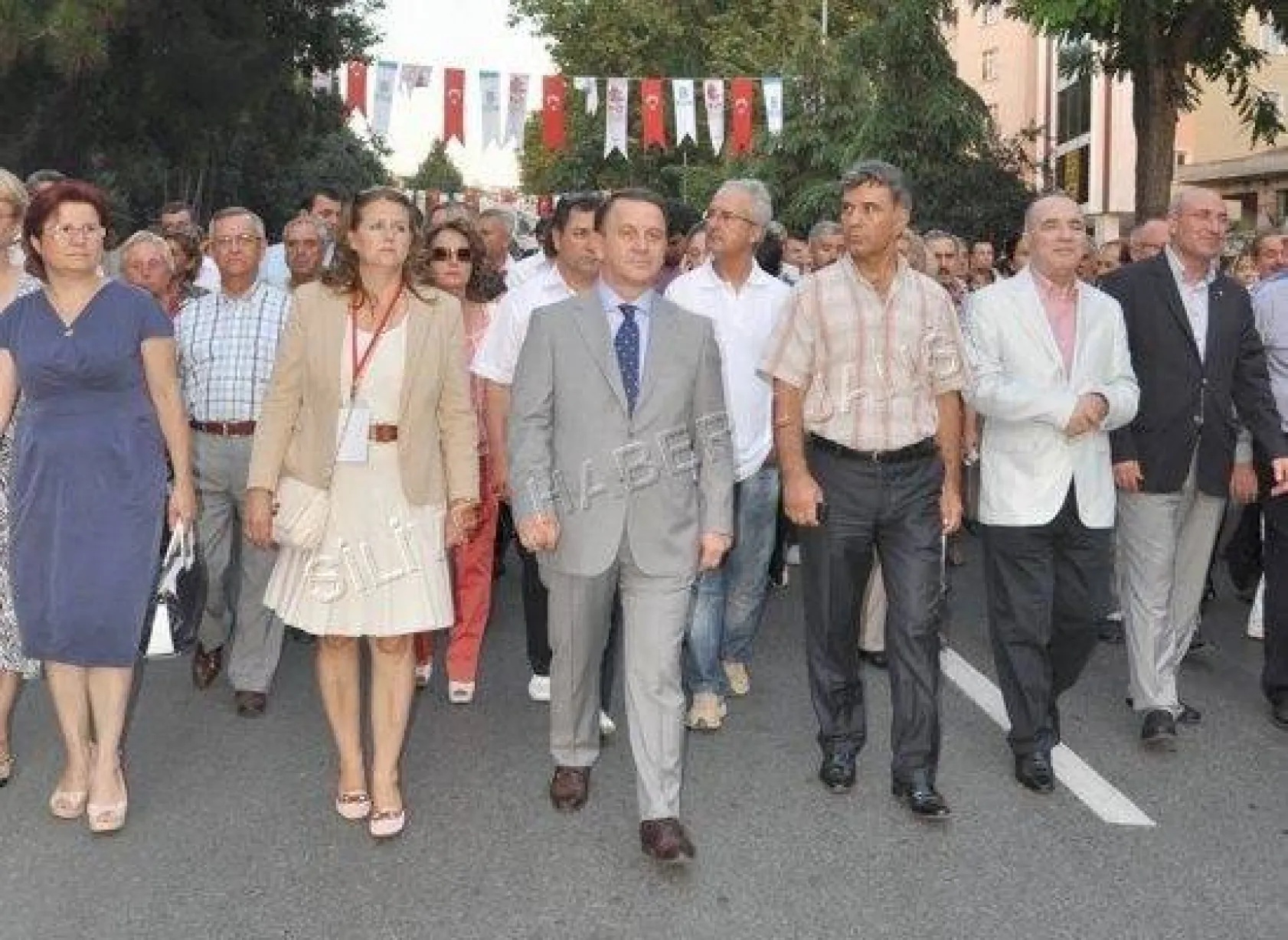 Dünya Renkleri Silivri Sokaklarında