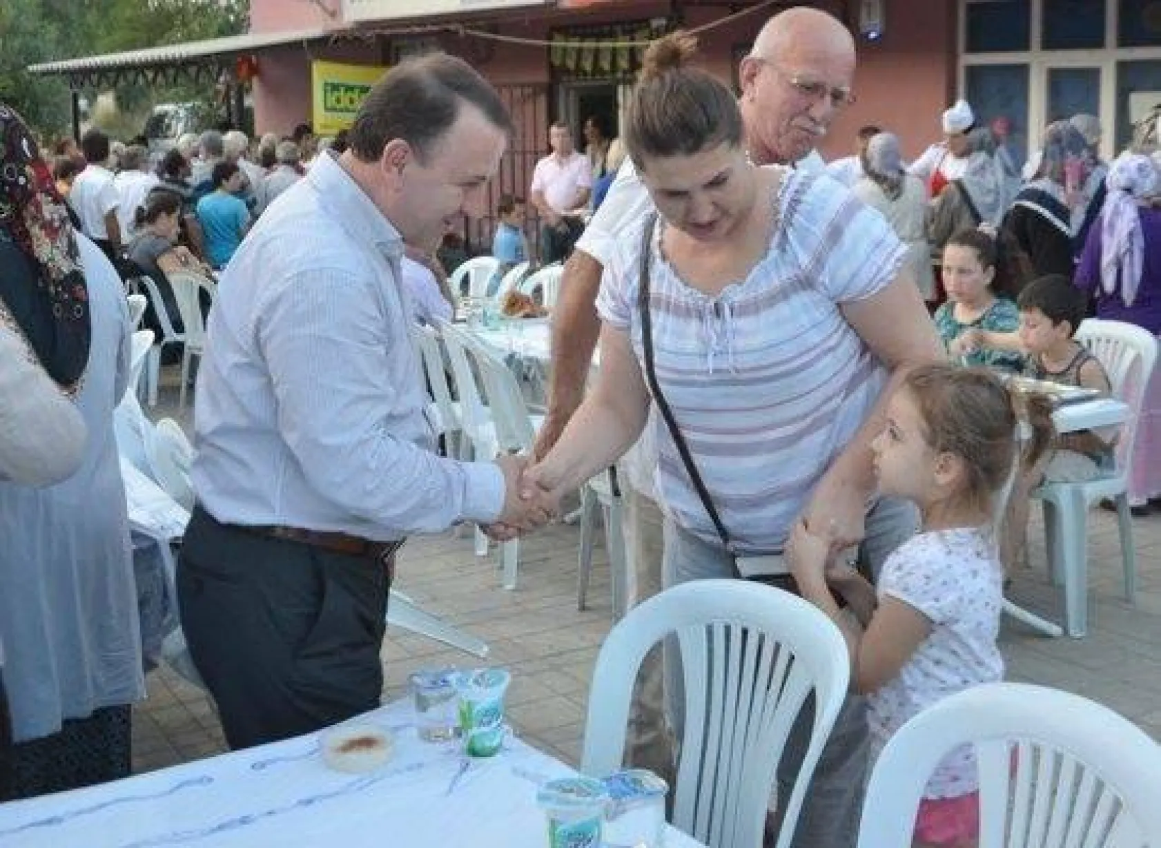 İlk Halk Sofrası Kavaklı'da Kuruldu