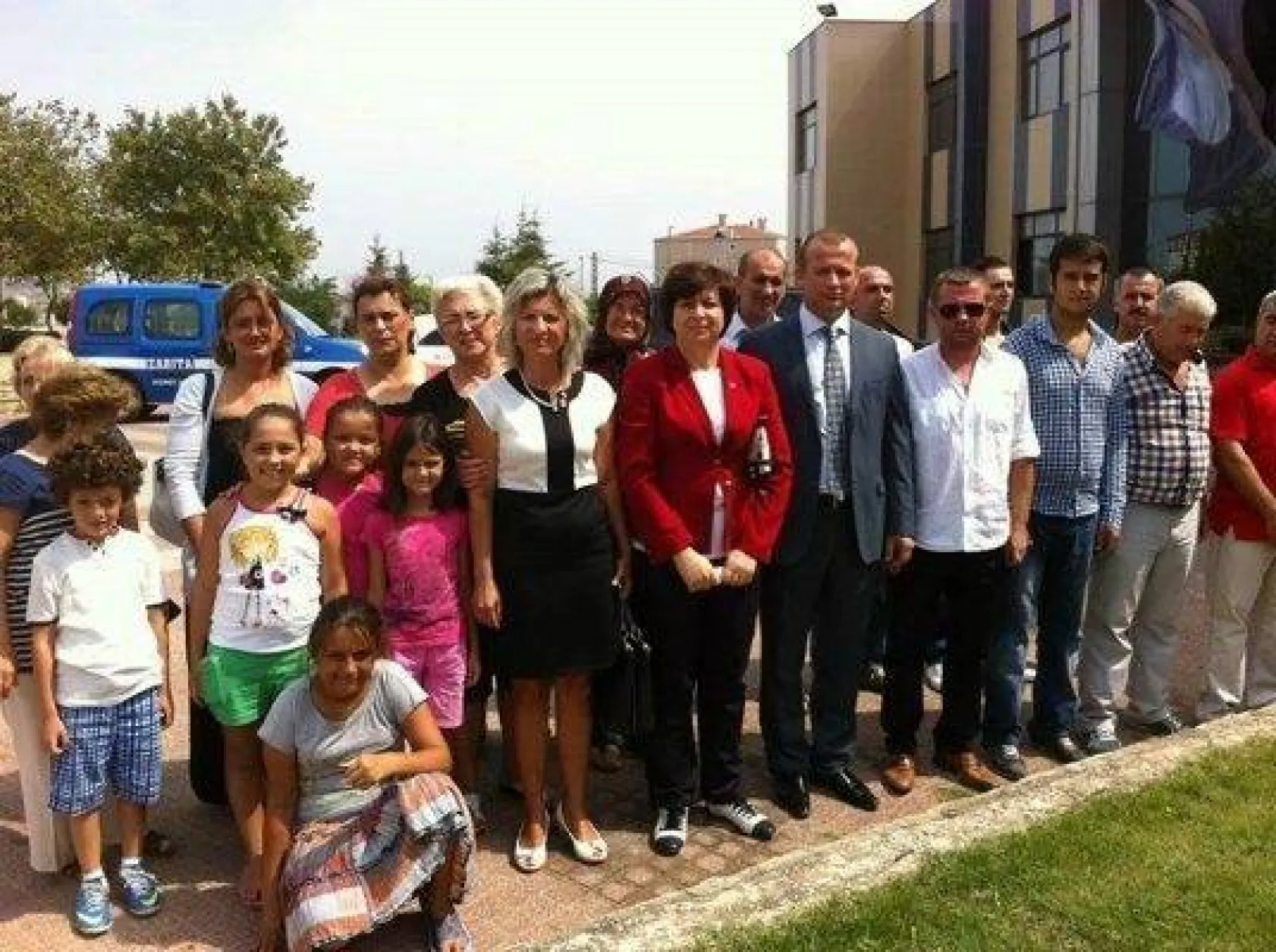 CHP'den 'alternatif' kutlama