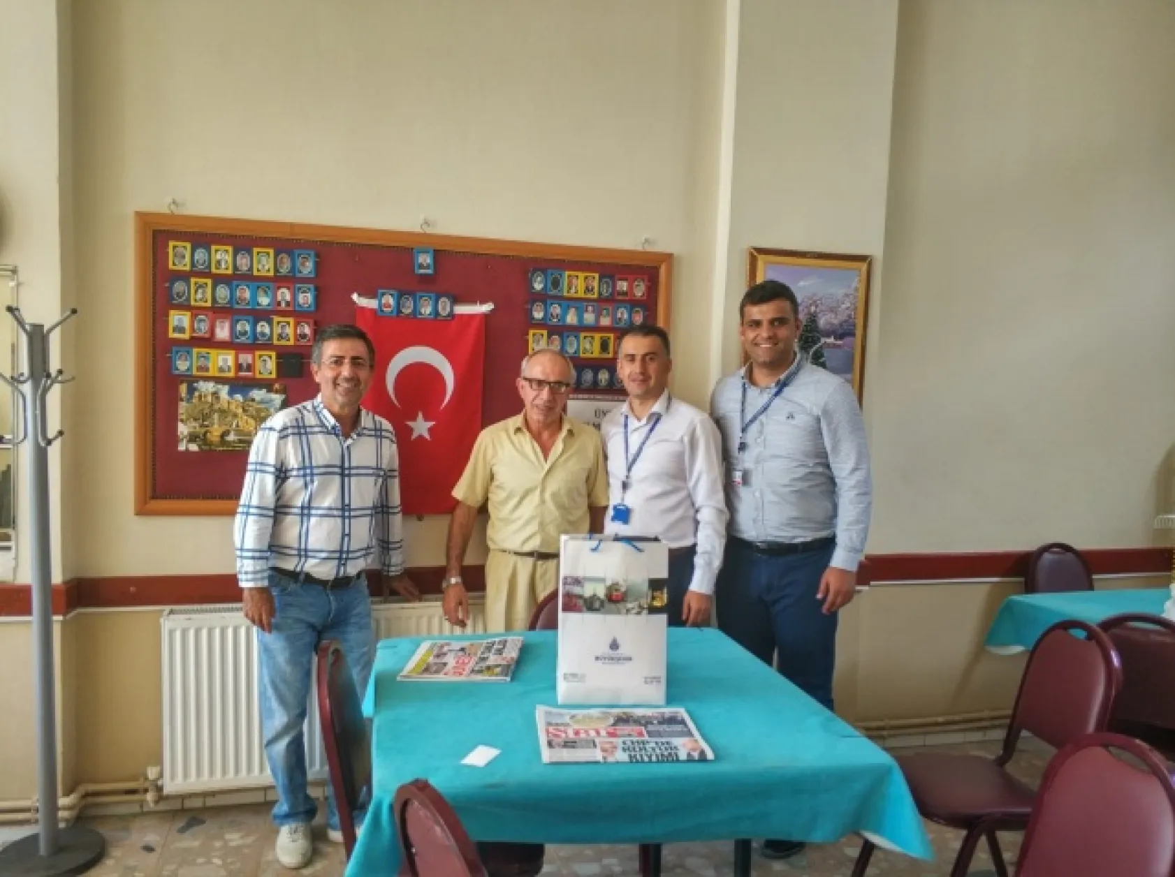 Bozoğlu, İBB'den 50 Kişilik Ekiple Çıkarma Yaptı