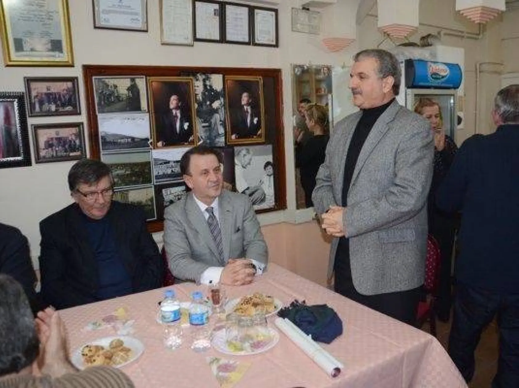 Manastırlılara Işıklar Ziyareti