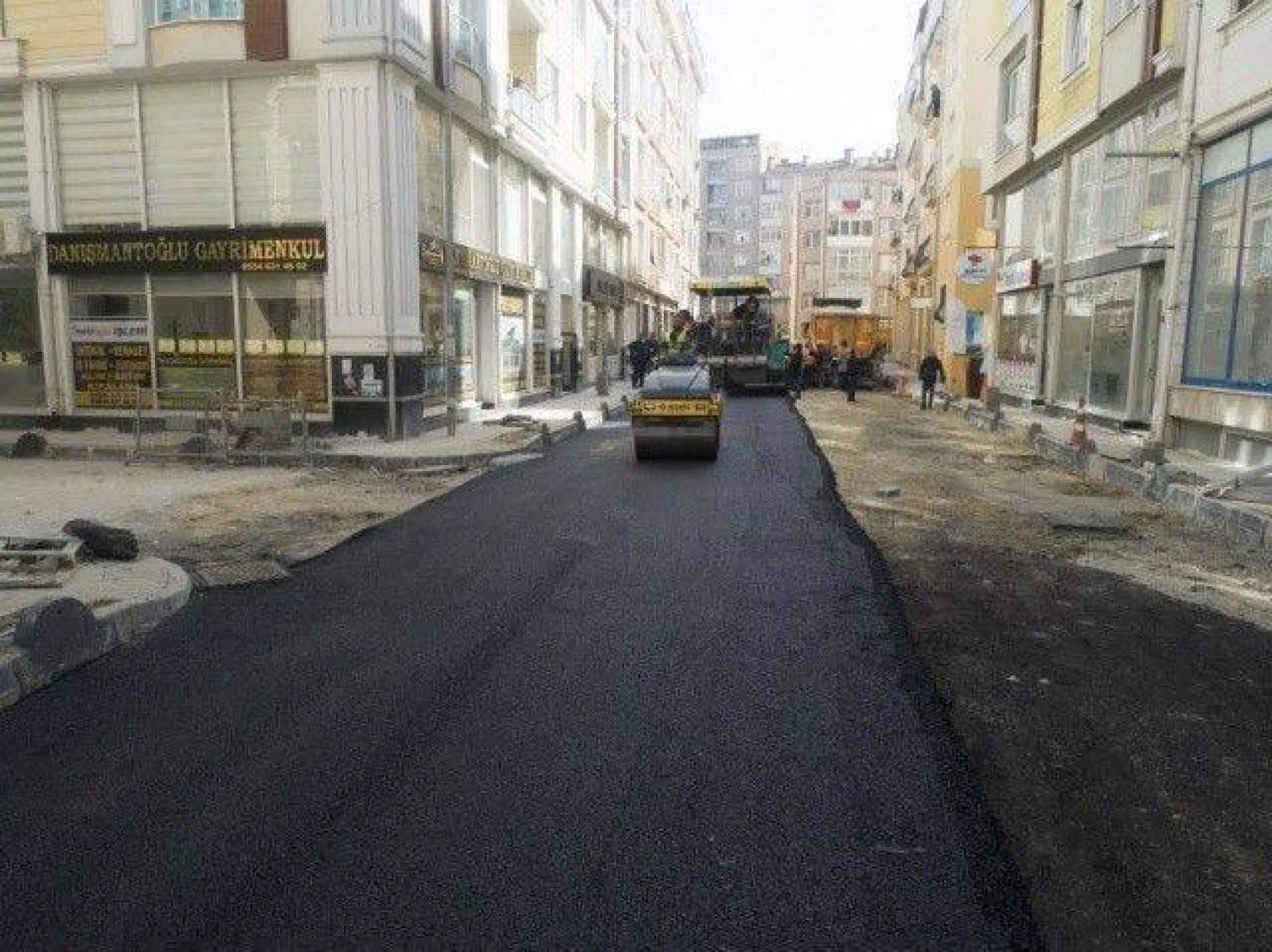 Belediye Ekiplerinden Hafta Sonu Mesaisi