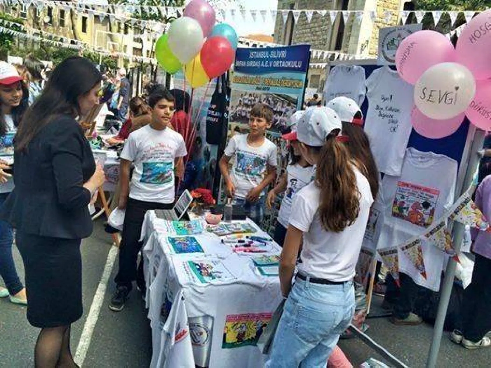 2015 Eğitimde İyi Örnekler Paylaşımı Sergisi yapıldı