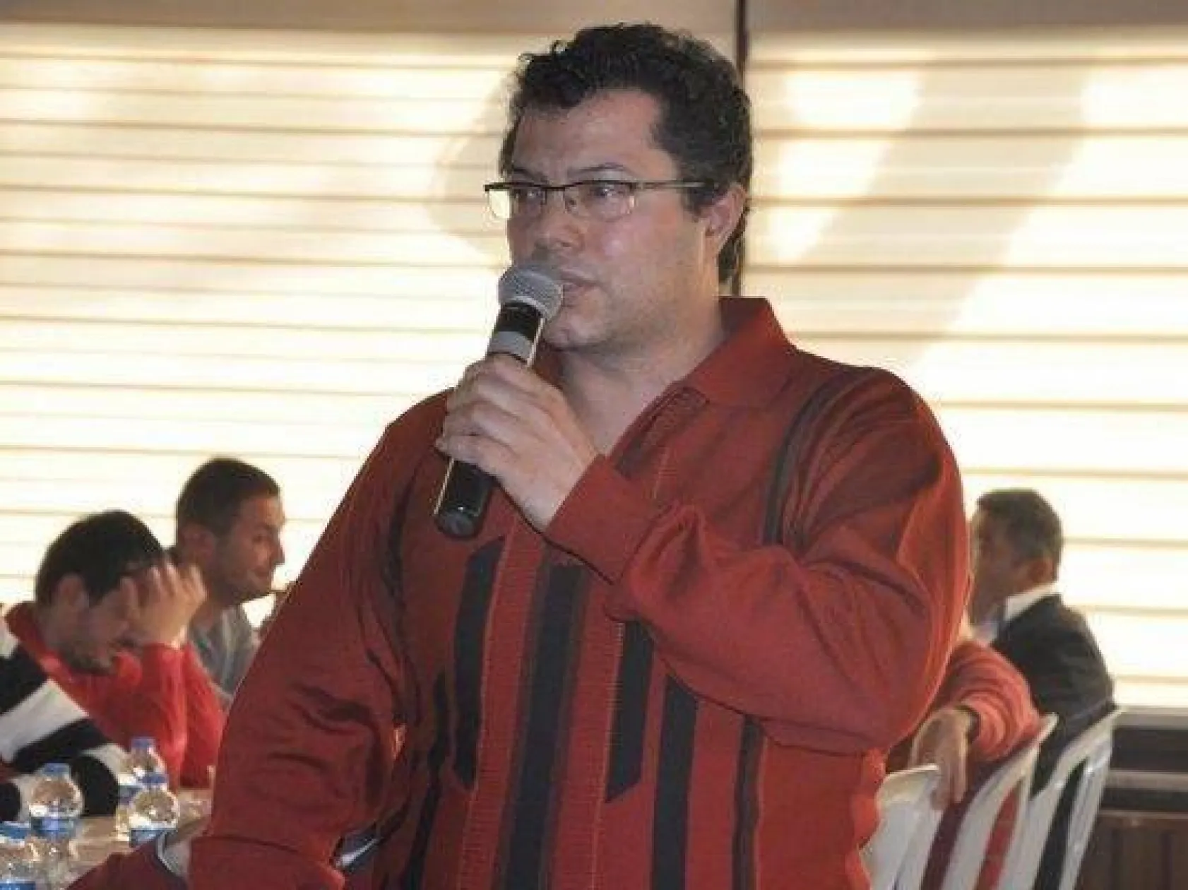 Erkek Kuaförleri Işıklar İle Biraraya Geldi