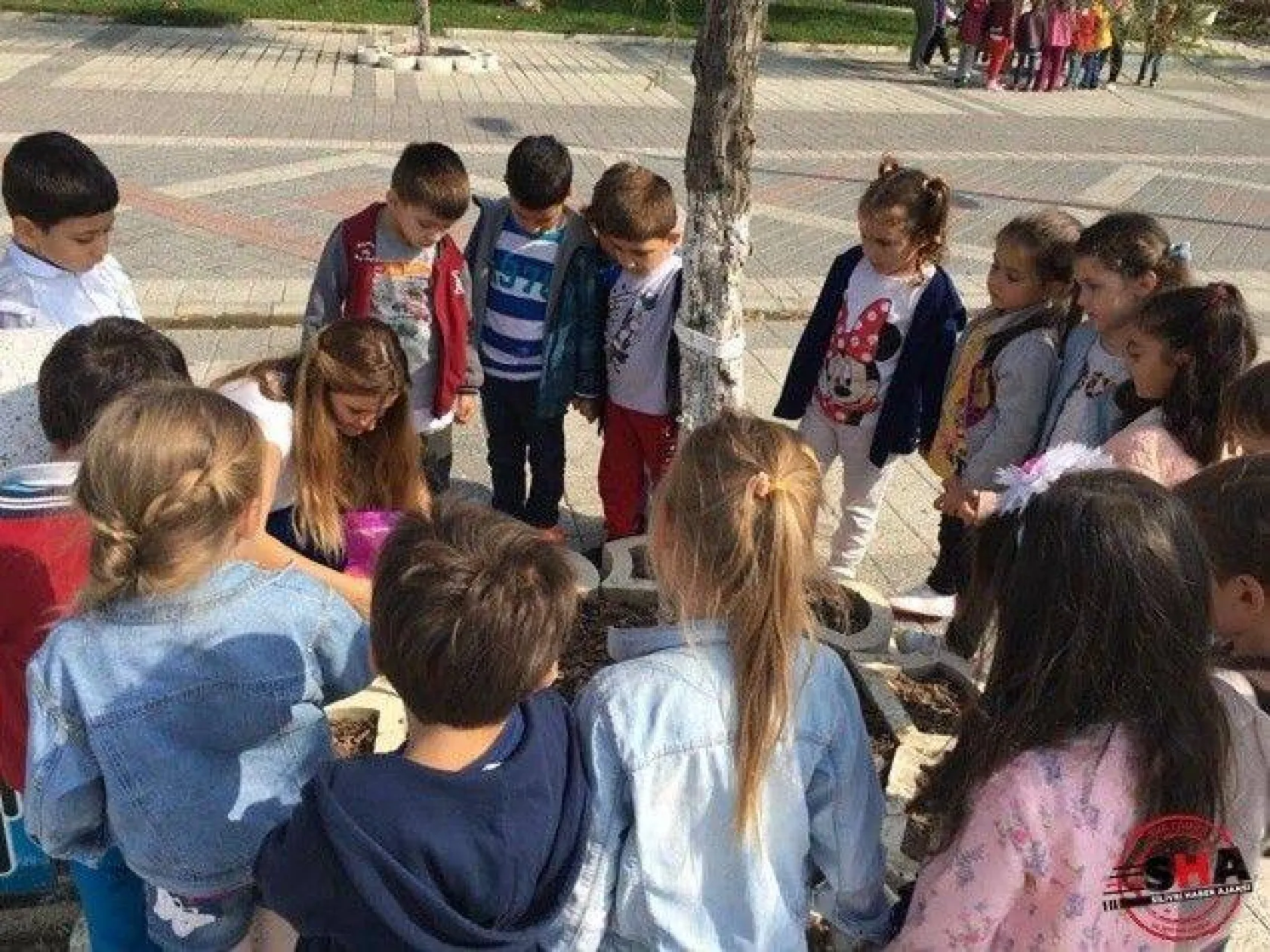 Çilli Anaokulu çocukları can dostlarını unutmadı