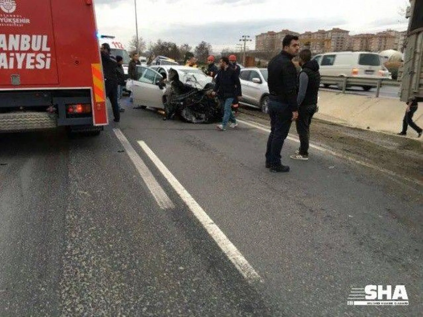 Facia gibi kaza 1'i ağır 17 yaralı