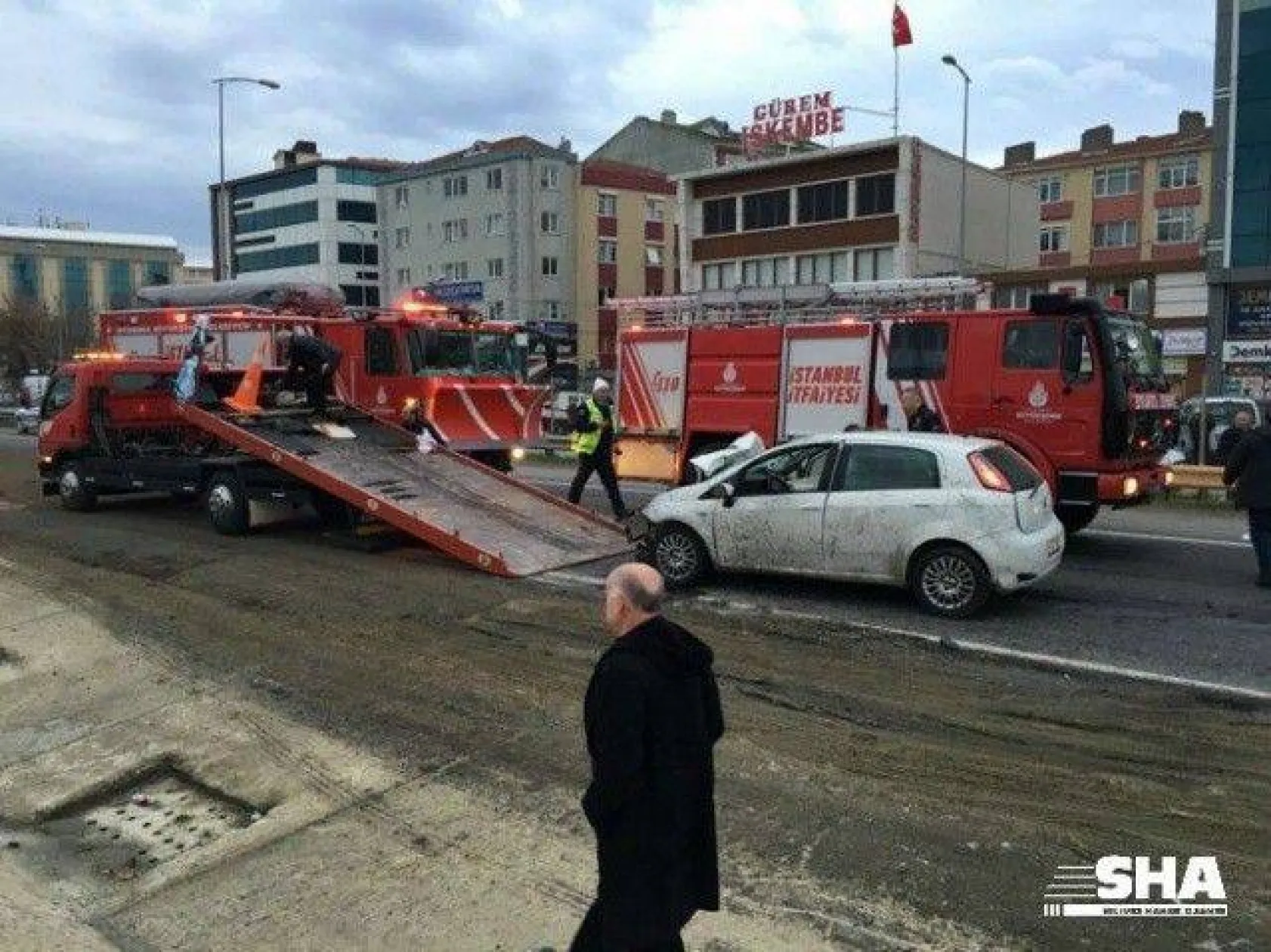 Facia gibi kaza 1'i ağır 17 yaralı