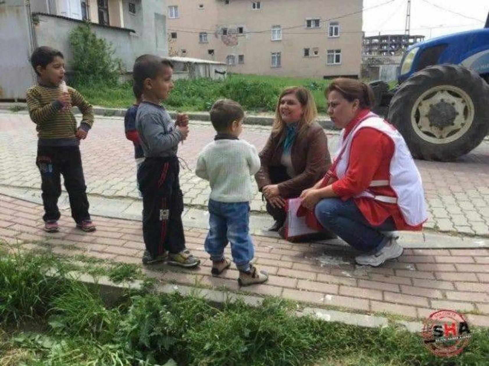 CHP Silivri Kadın Kollarından ev ziyaretleri