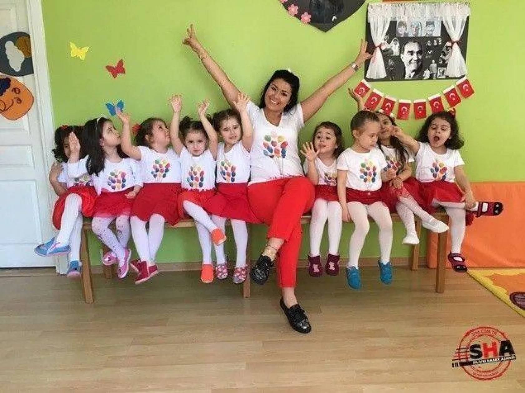 Renkli Balonlar'da çifte kutlama