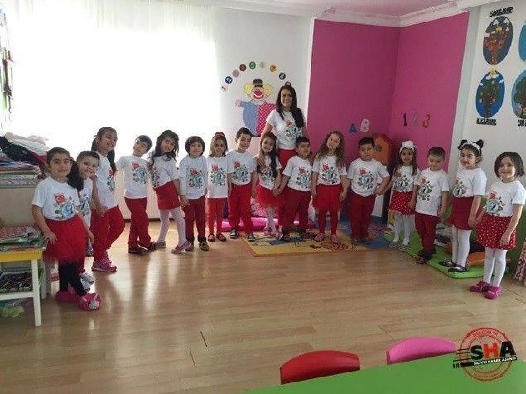 Renkli Balonlar'da çifte kutlama