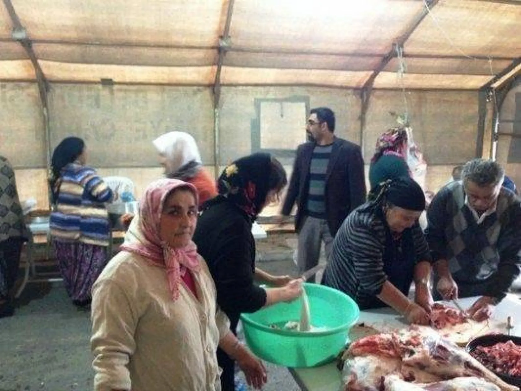 Aşureler kaynadı,kurbanlar kesildi