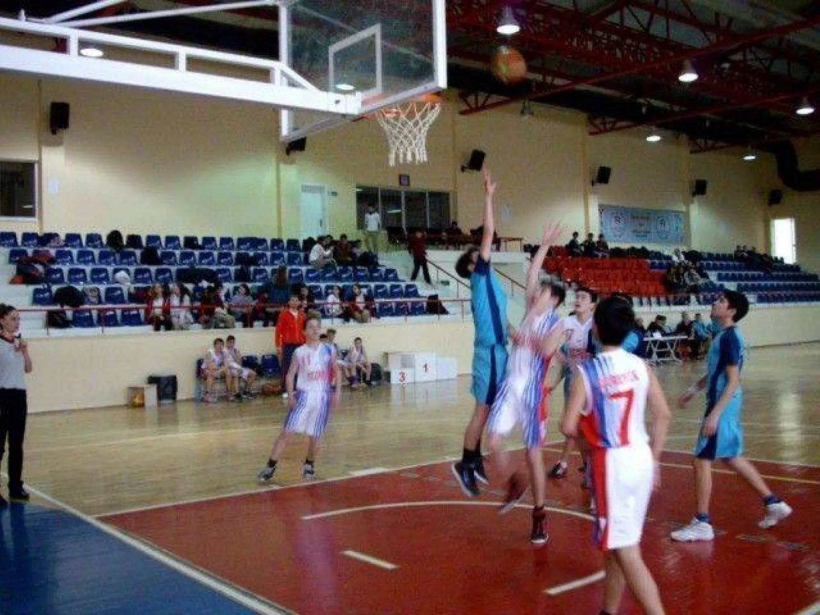 'Çağrıbey' sporda başarıya doymuyor