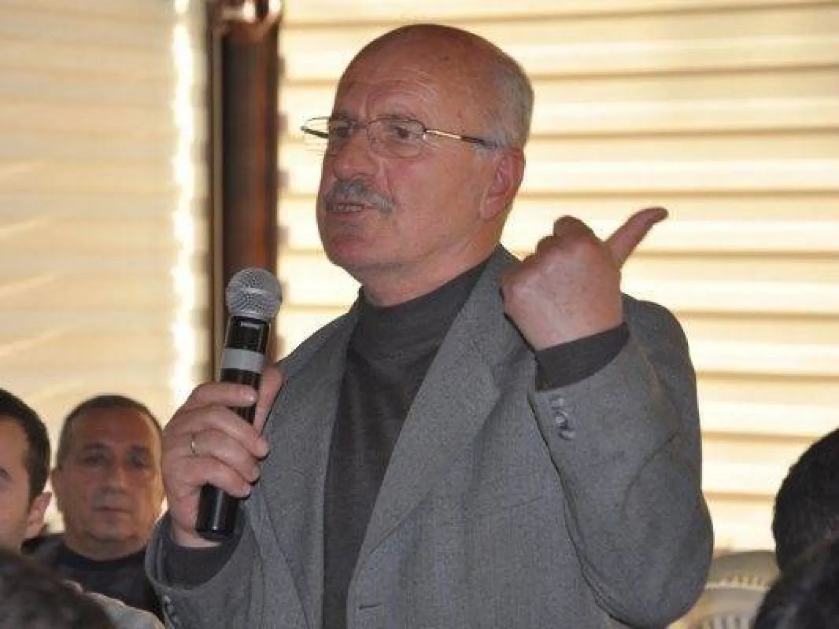 Erkek Kuaförleri Işıklar İle Biraraya Geldi