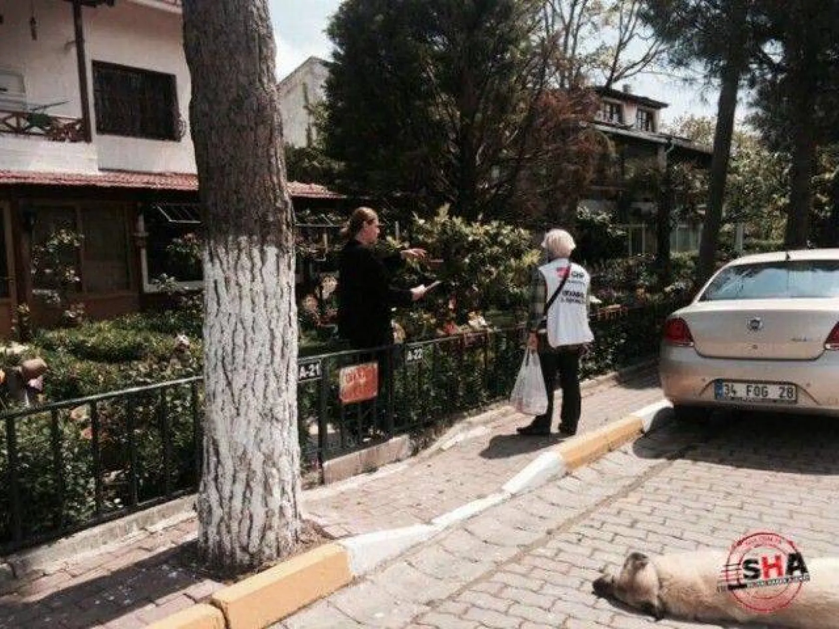 CHP Silivri Kadın Kollarından ev ziyaretleri