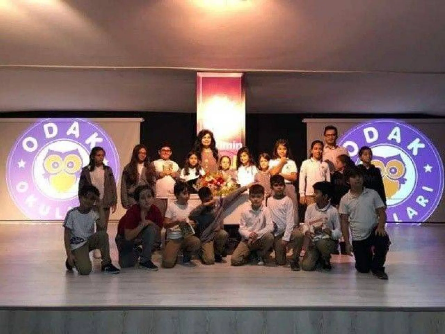 Bir Yazar, Bir Kitap, Yüz Fikir