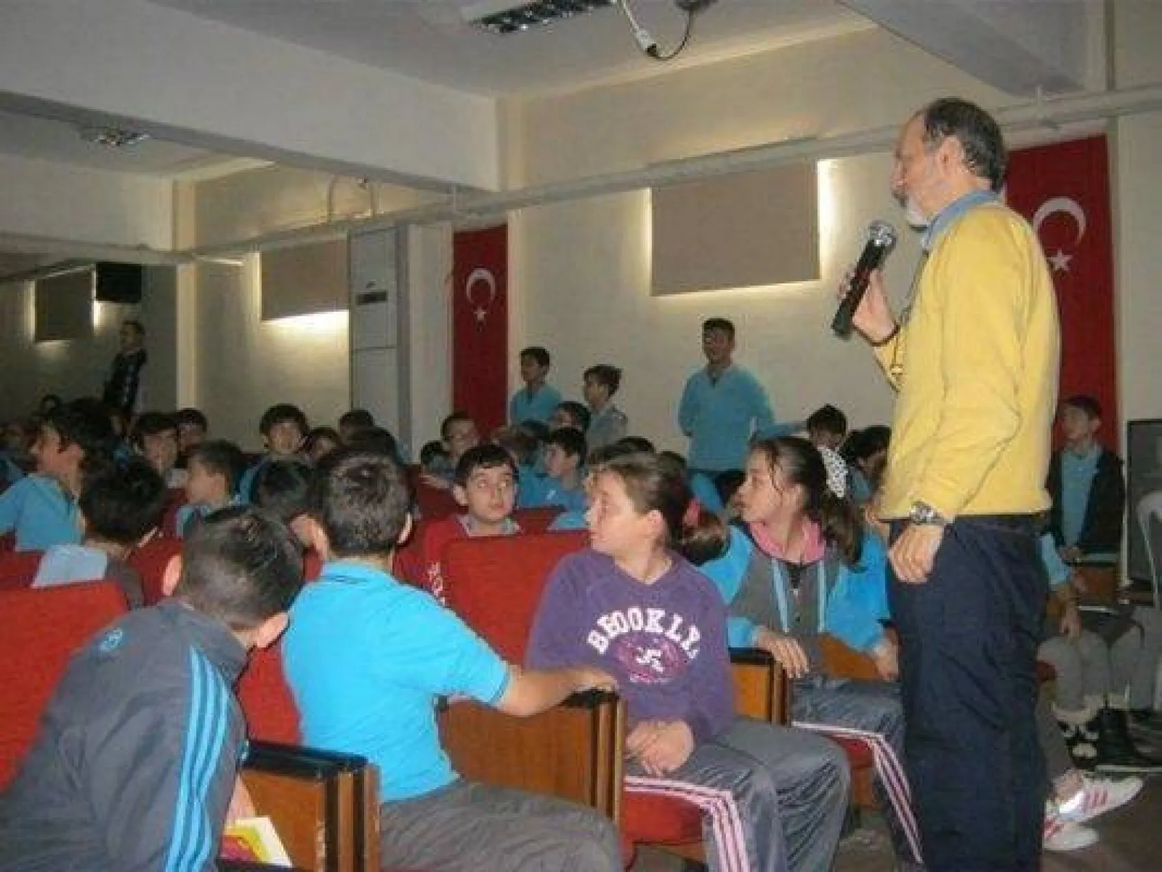 Yazarlar Kavaklı'da