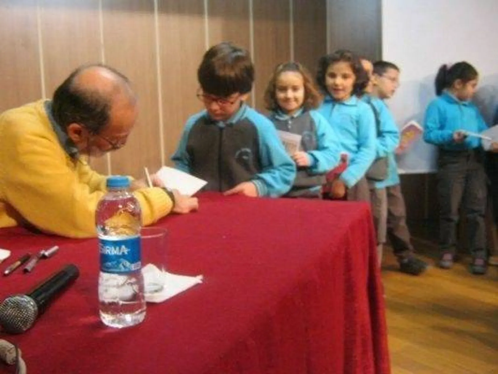 Yazarlar Kavaklı'da