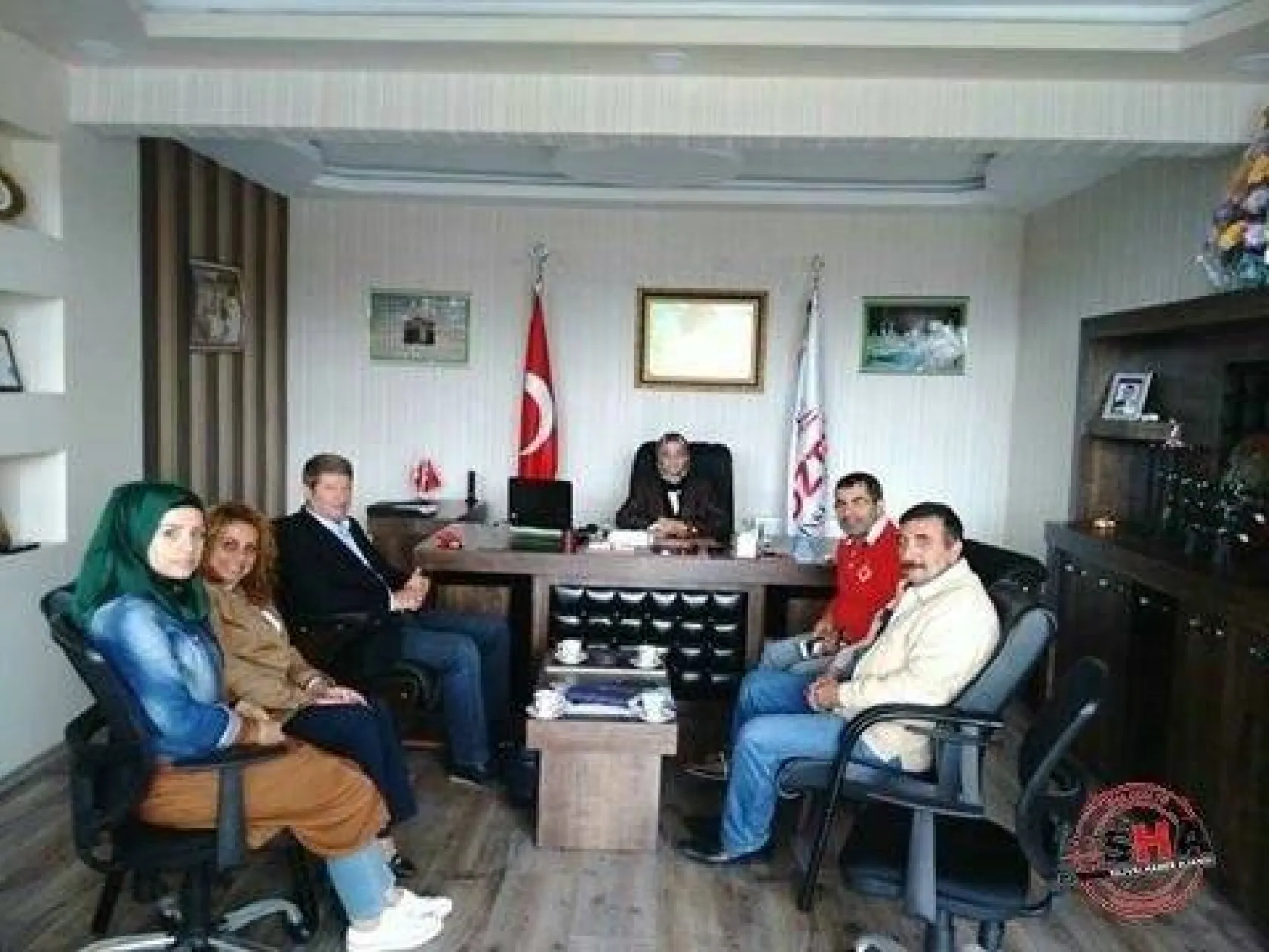 AK Parti, çalışmalarını 3 Ayrı Koldan sürdürüyor