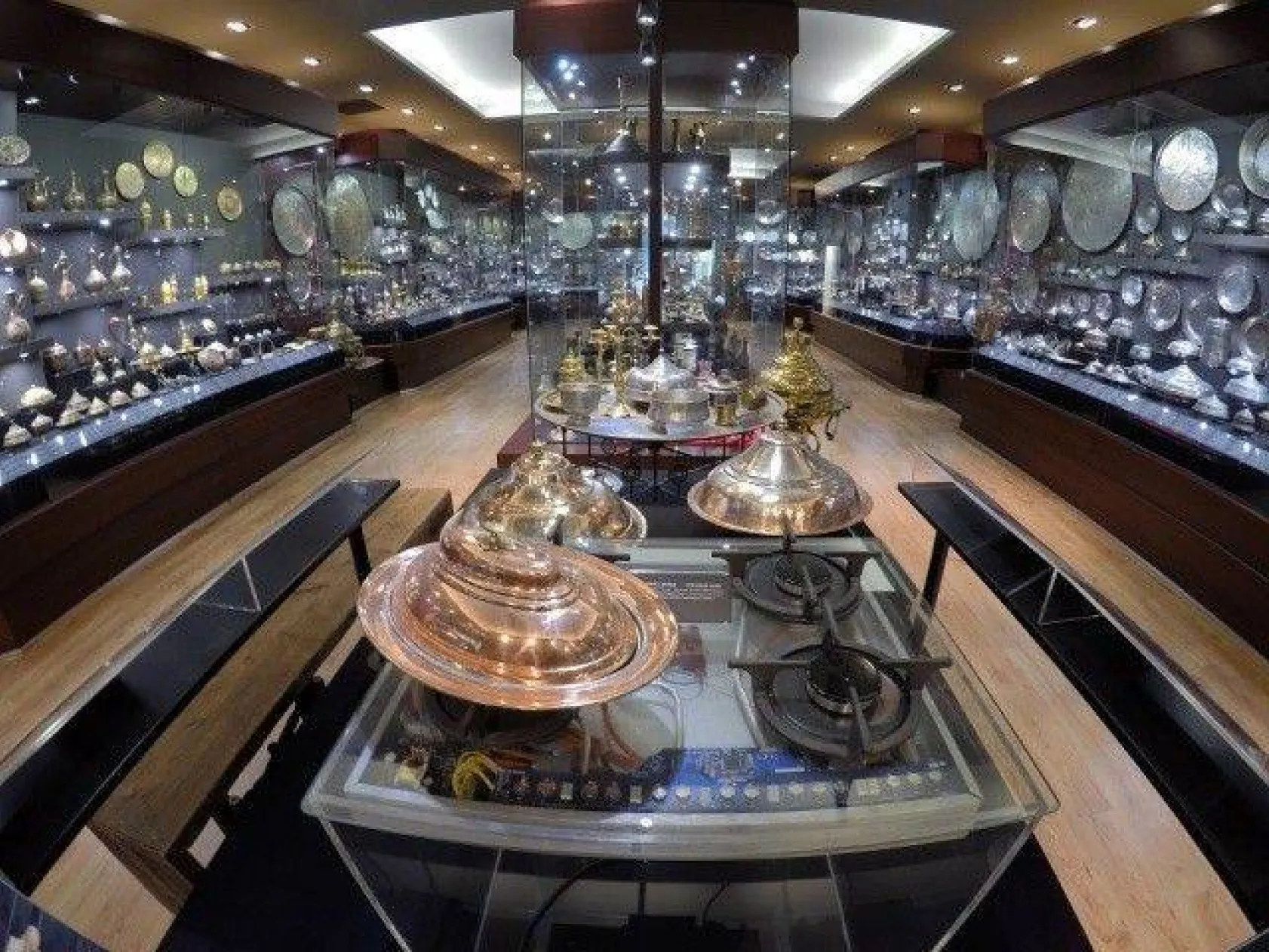 Fabrikaların ortasında 'Topkapı Sarayı'