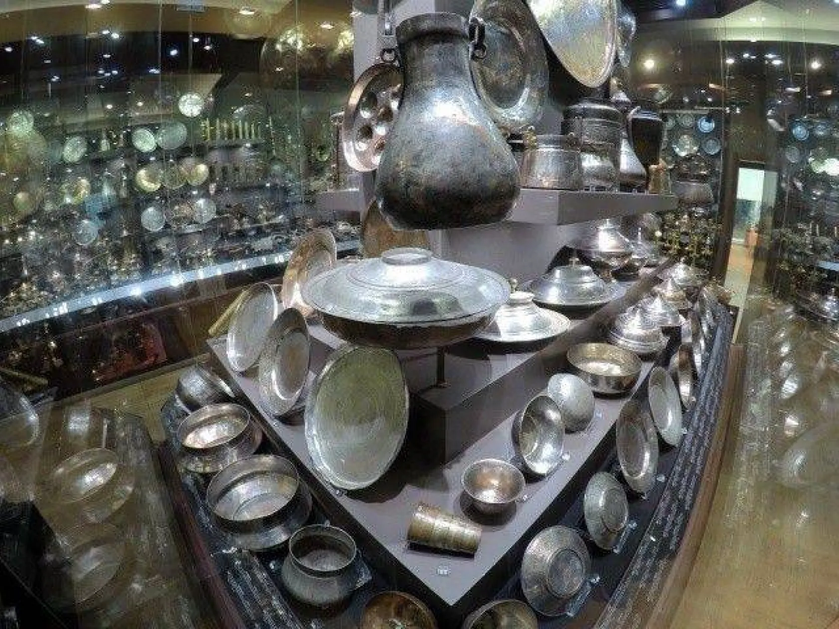 Fabrikaların ortasında 'Topkapı Sarayı'