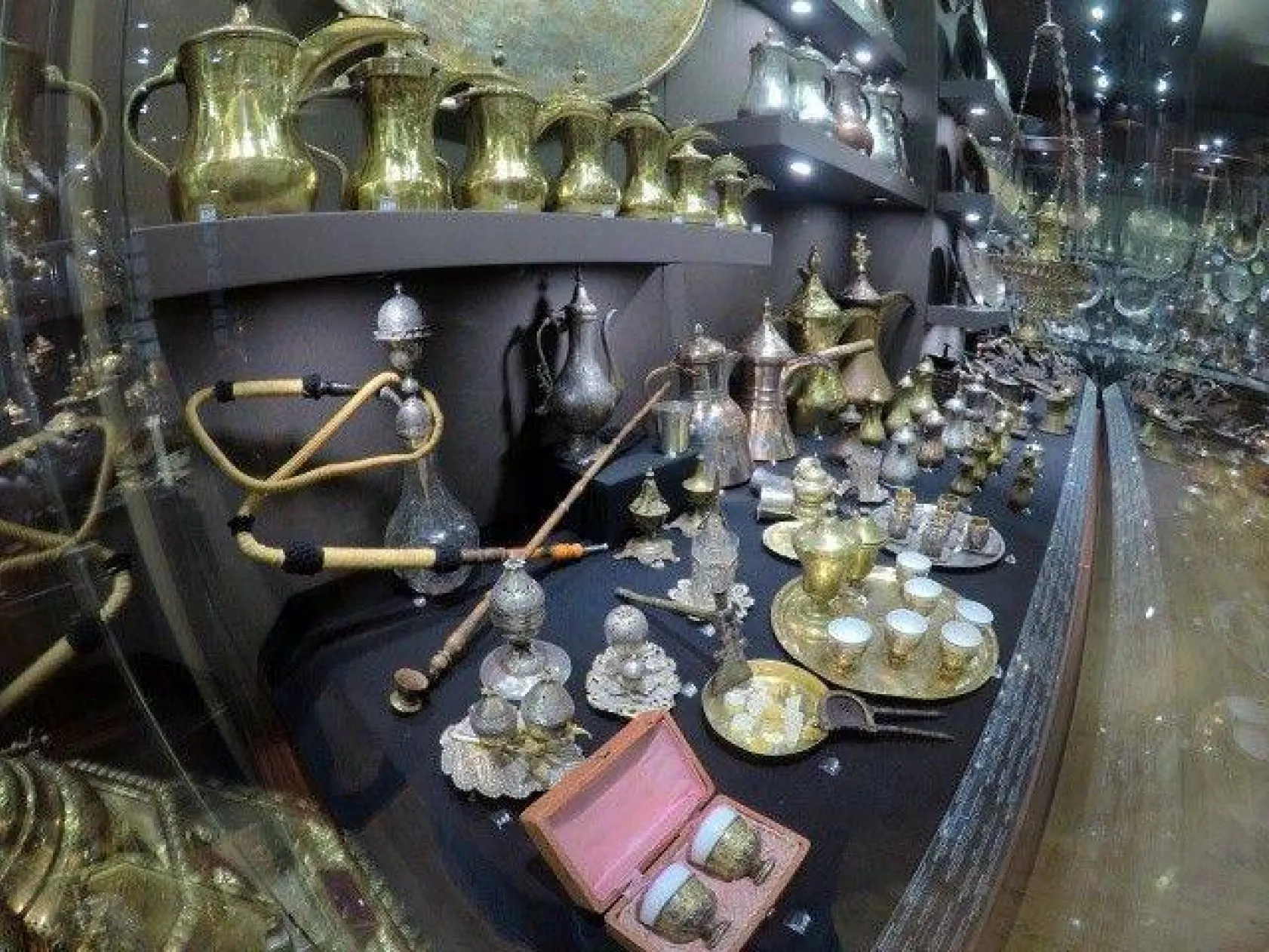 Fabrikaların ortasında 'Topkapı Sarayı'