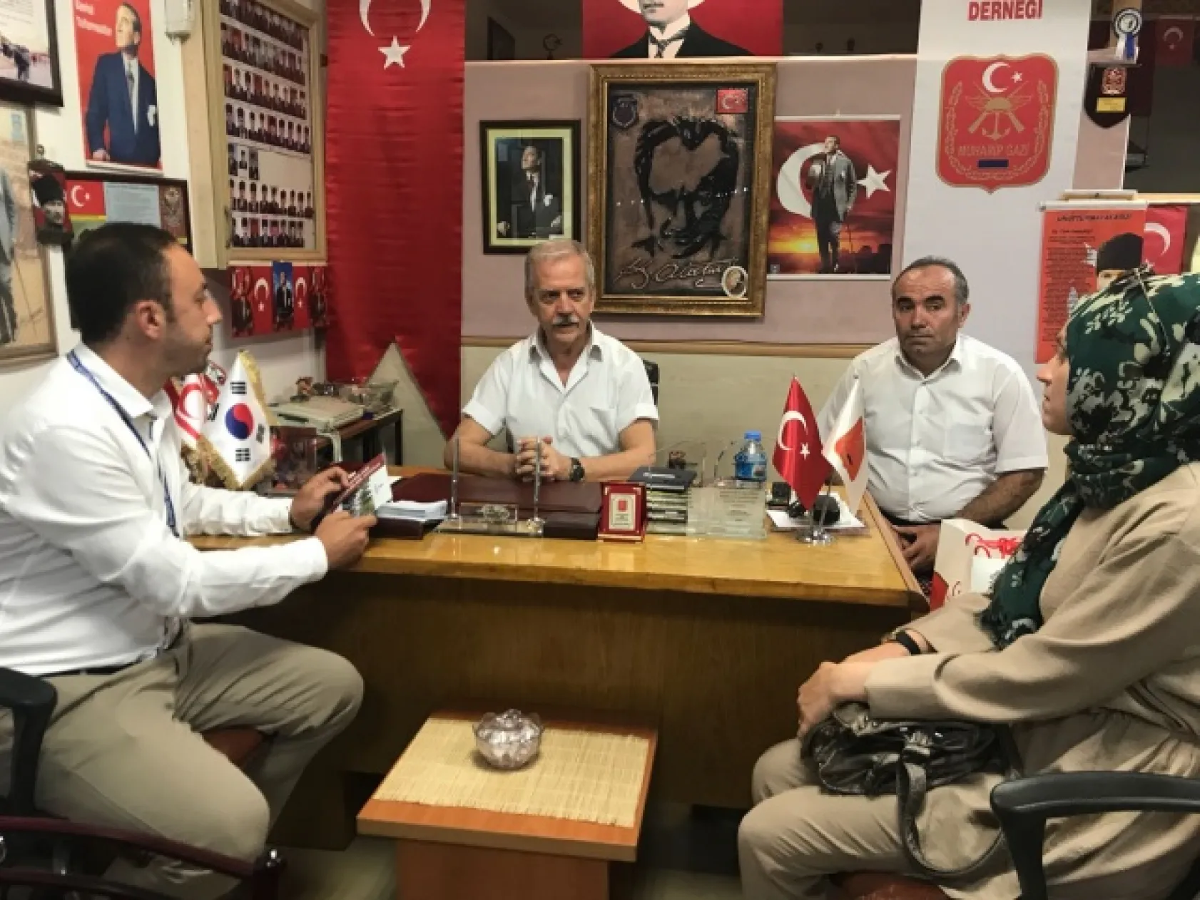 Bozoğlu, İBB'den 50 Kişilik Ekiple Çıkarma Yaptı