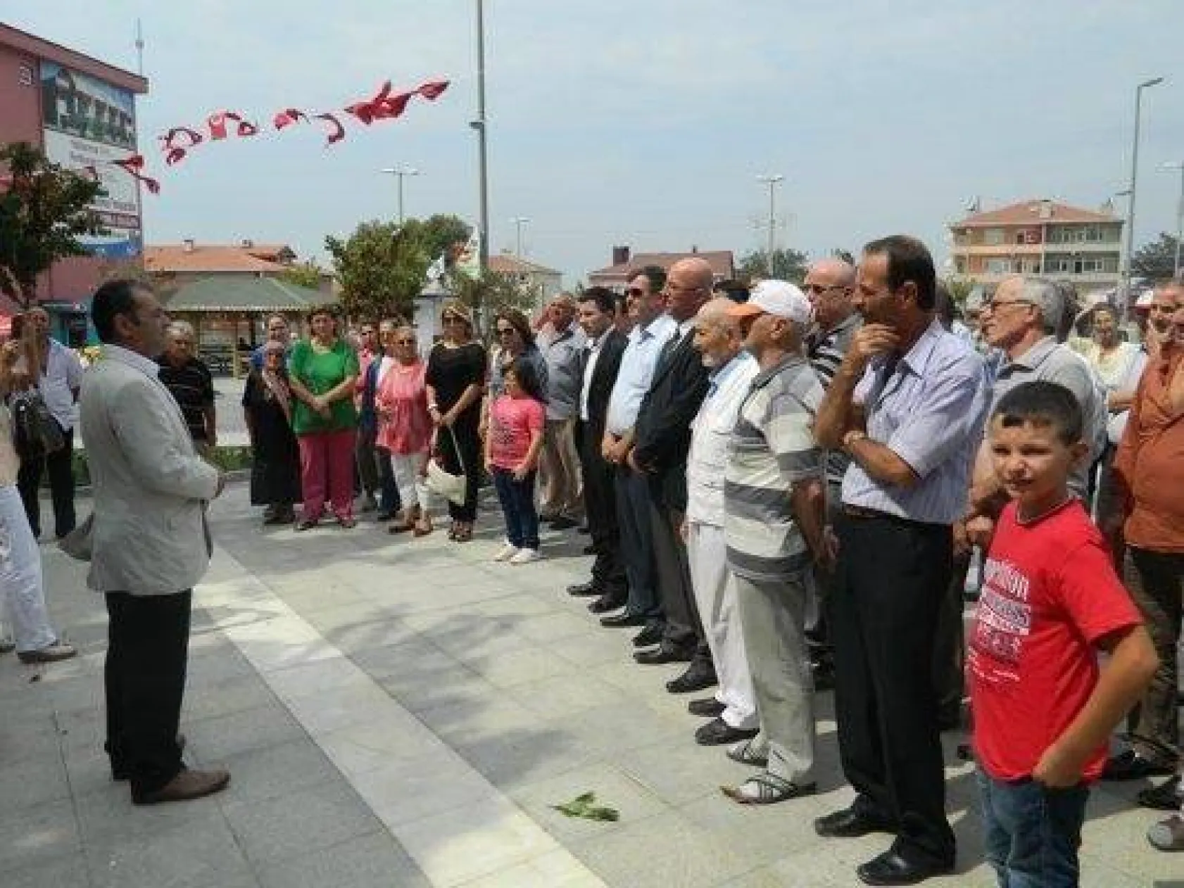 CHP'den 'alternatif' kutlama