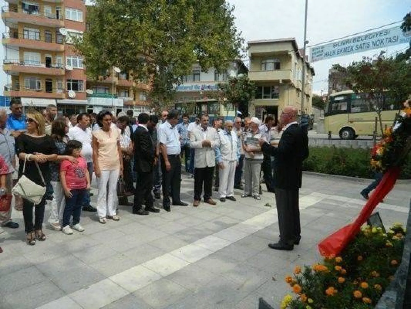 CHP'den 'alternatif' kutlama