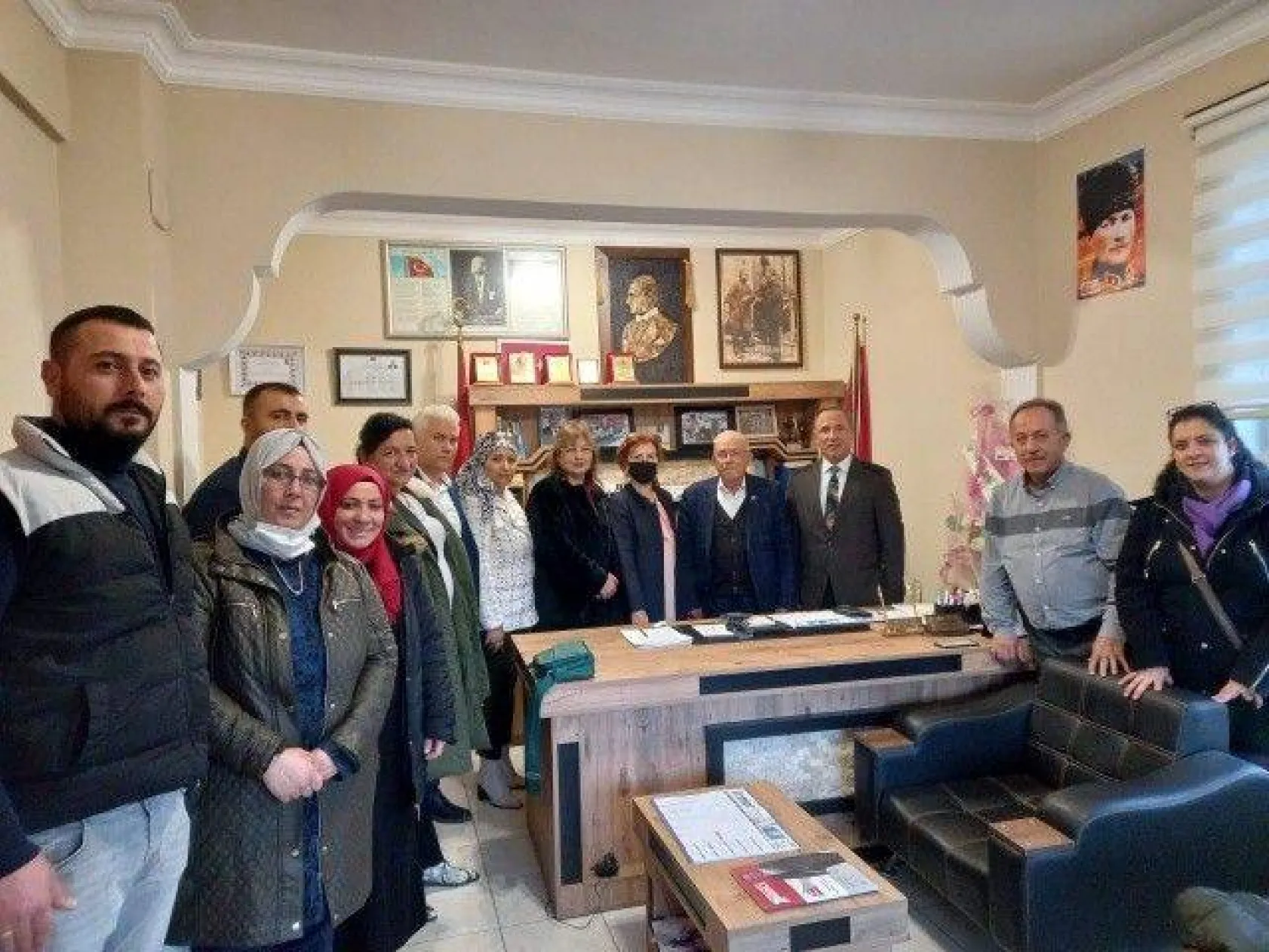 Gelecek partisinden Pazar mesaisi