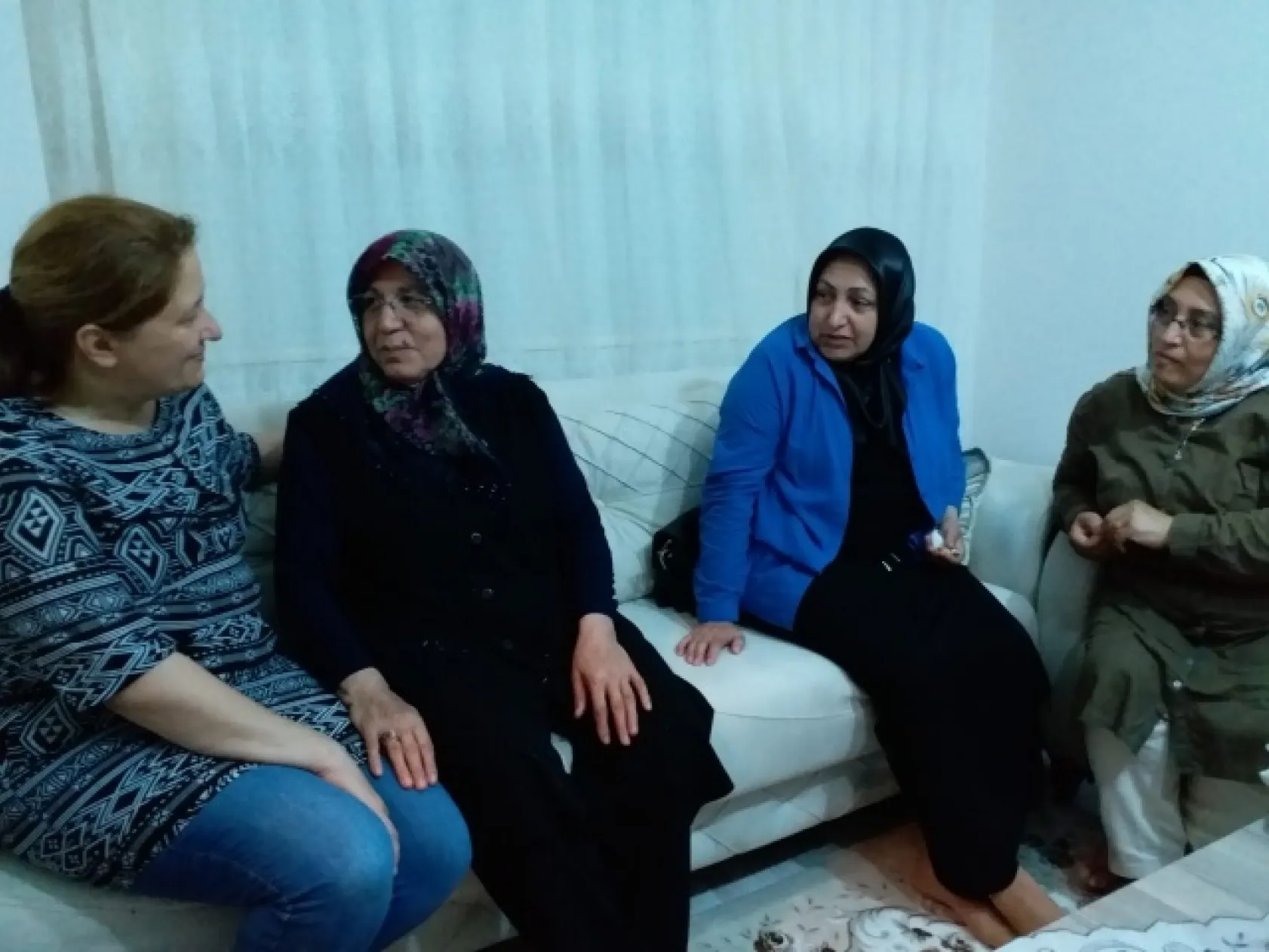 Bozoğlu'ndan Tam Kadro Çanta Çıkarması