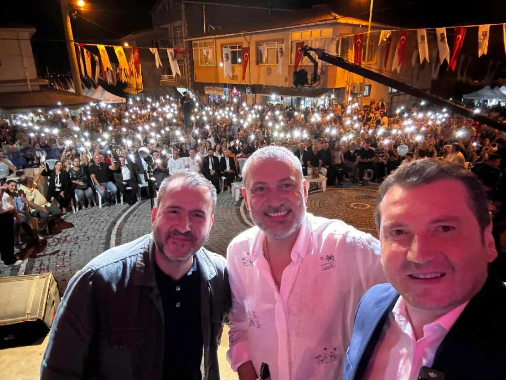 Gazitepe'de İlk Ayçiçek Hasat Şenliğini Gerçekleştirildi