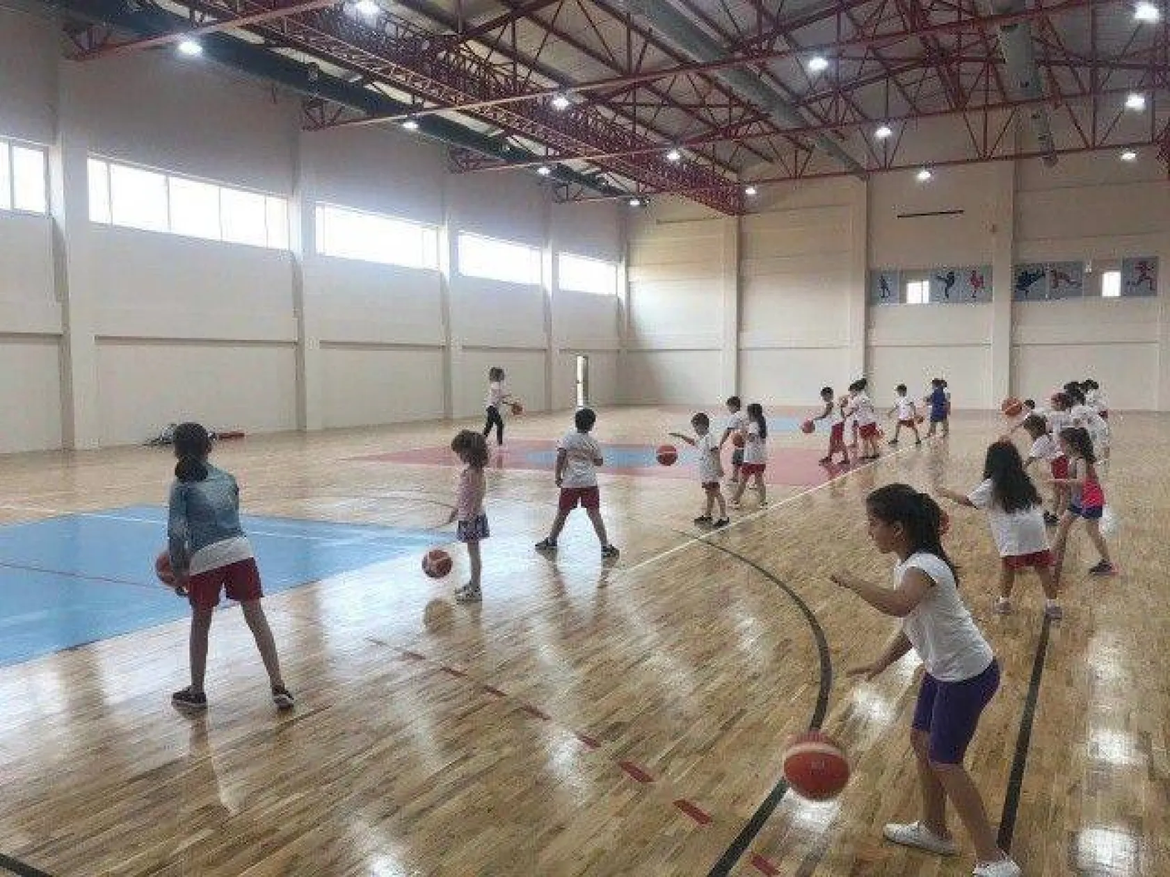 Yaz Spor Okulları Devam Ediyor