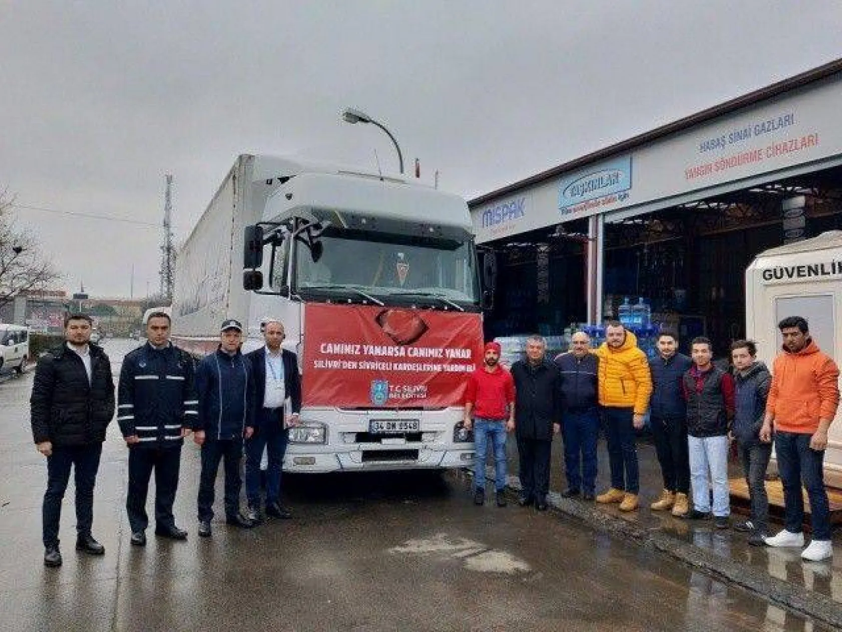 Silivri'den Sivrice'ye 2'nci Yardım Tır'ı