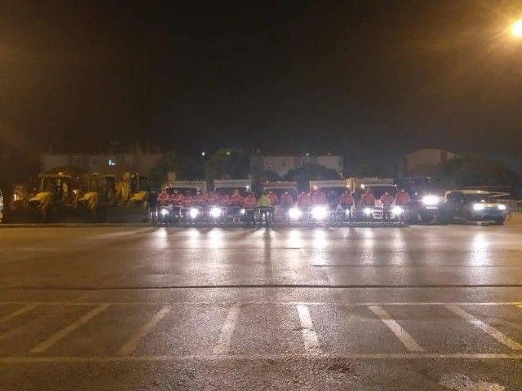 Silivri Belediyesinden Yoğun Kar Mesaisi