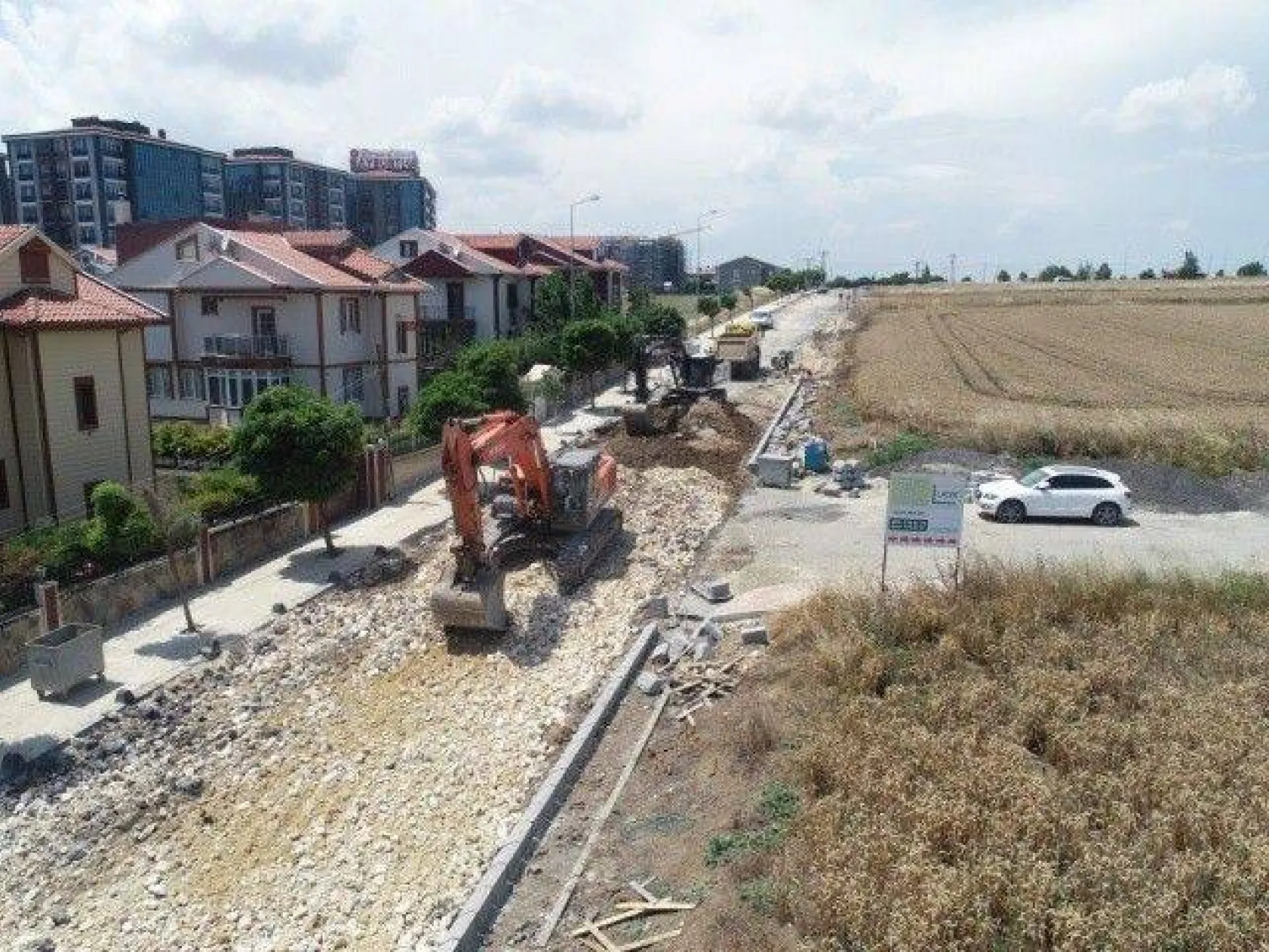 Silivri Belediyesinin Asfalt Mesaisi Devam Ediyor