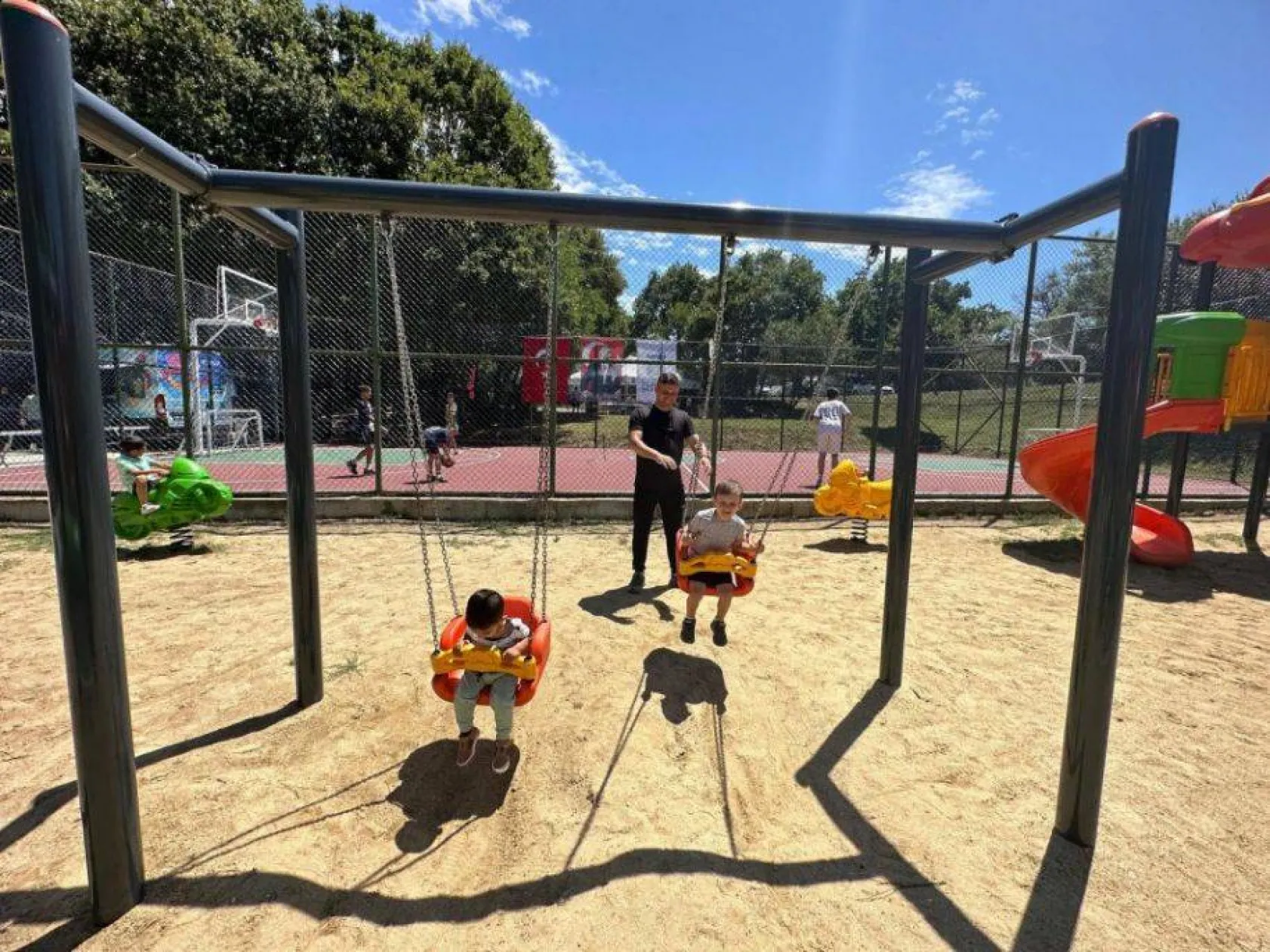 Belediye personeli motivasyon pikniğinde bir araya geldi