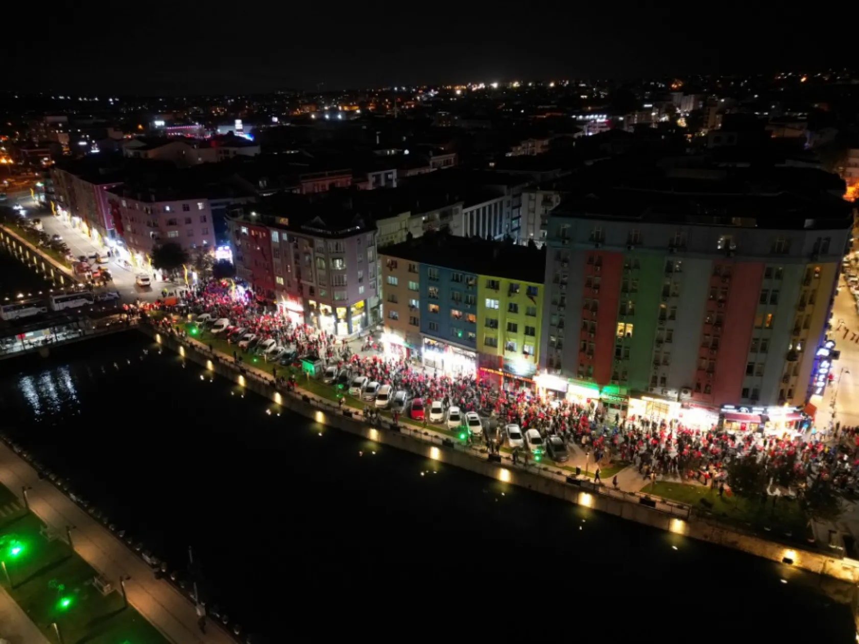 Cumhuriyet kutlamalarının coşkusu Silivri'den yankılandı