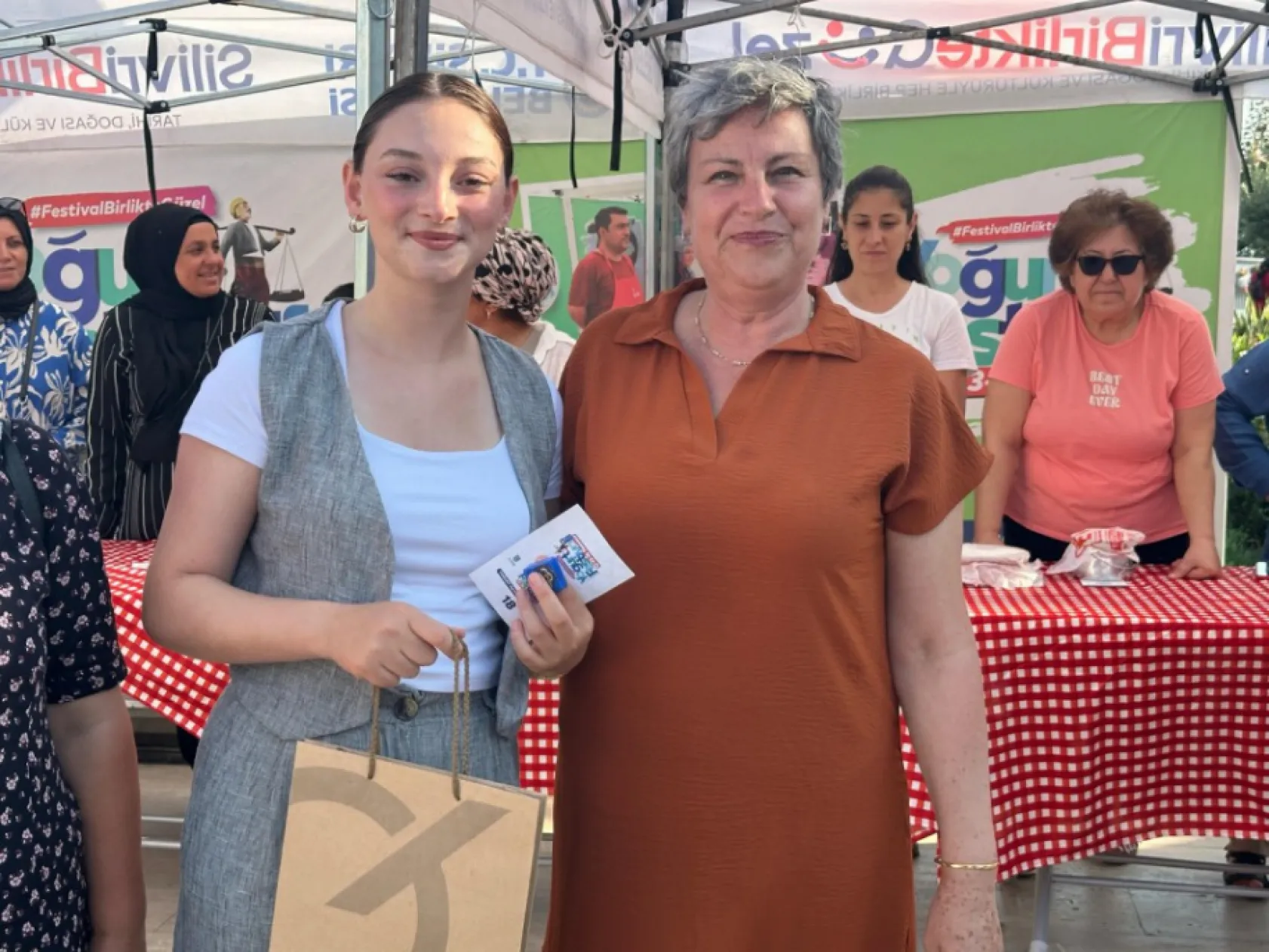 Festival Coşkusu Semicenk'le Tavan Yaptı