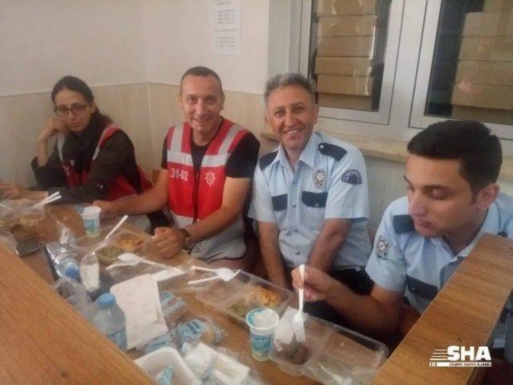 Seçimlerde objektifimize takılanlar