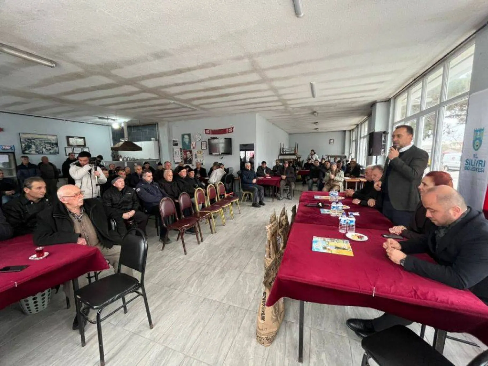 Silivrili çiftçiler milli Ayçiçek tohumu sevinci yaşıyor