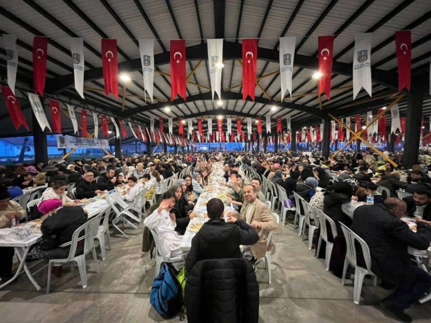 Selimpaşa çevre dostu kapalı pazar yerine kavuştu