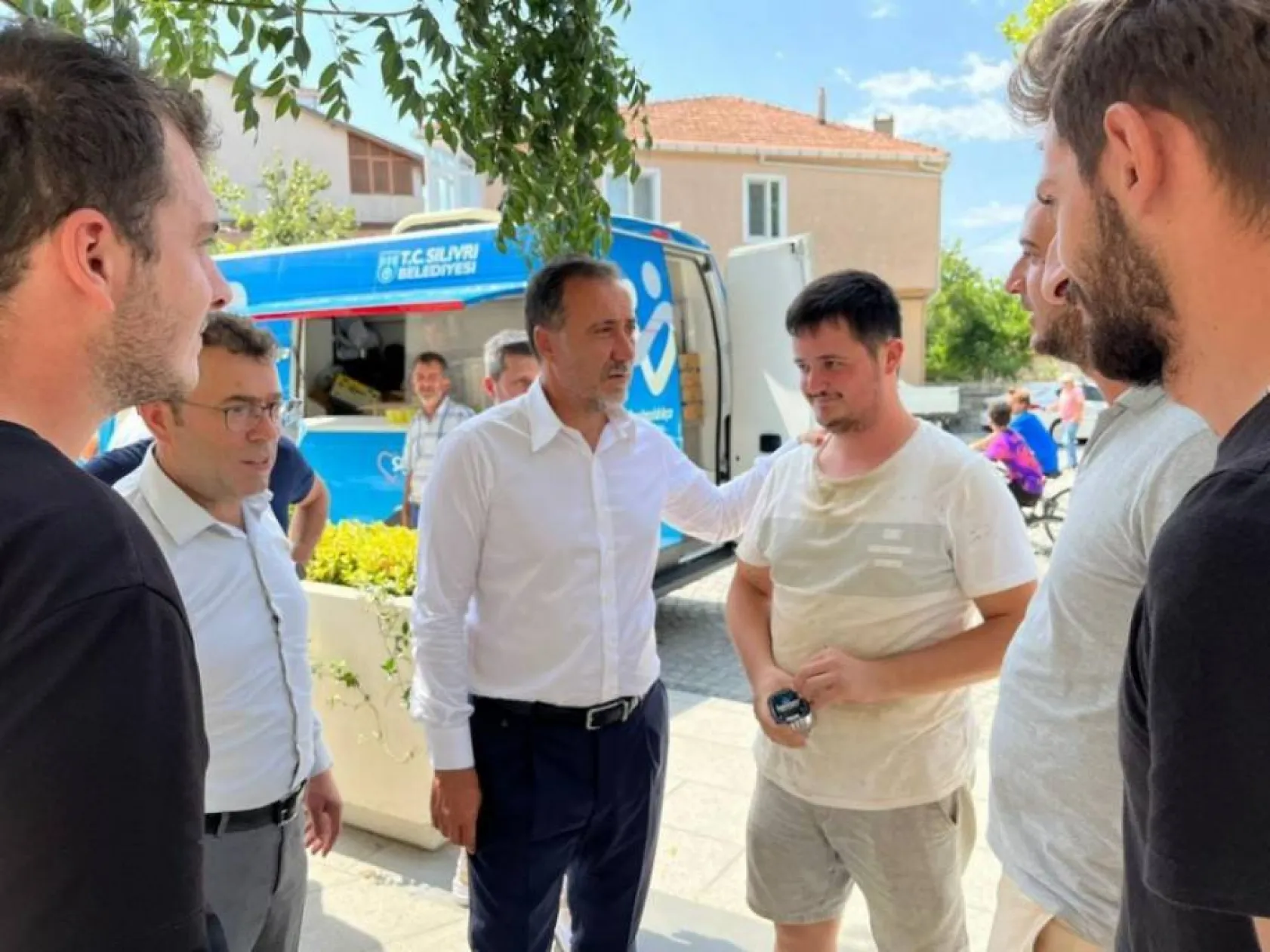 Silivrili çiftçilerin tohumluk arpa sevinci devam ediyor