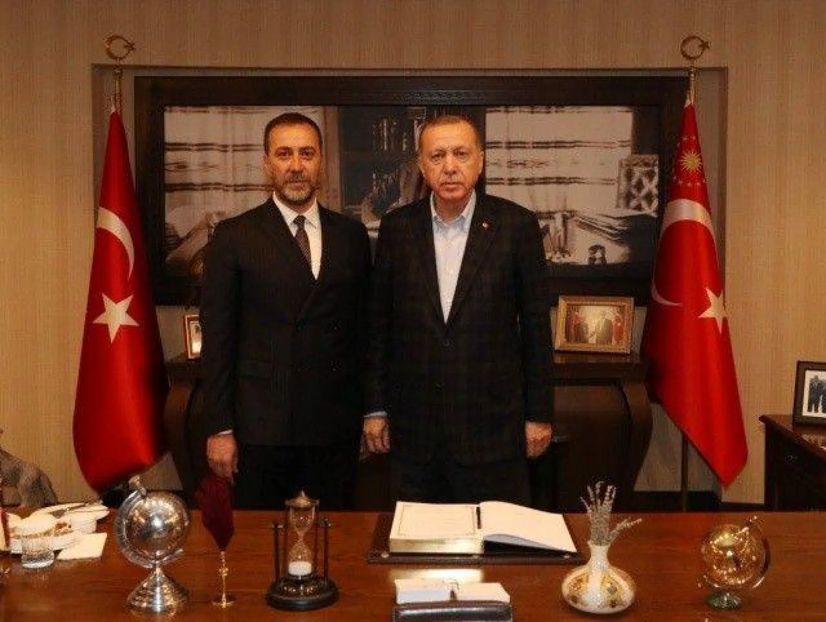 Cumhurbaşkanı Erdoğan'dan Başkan Yılmaz'a ziyaret