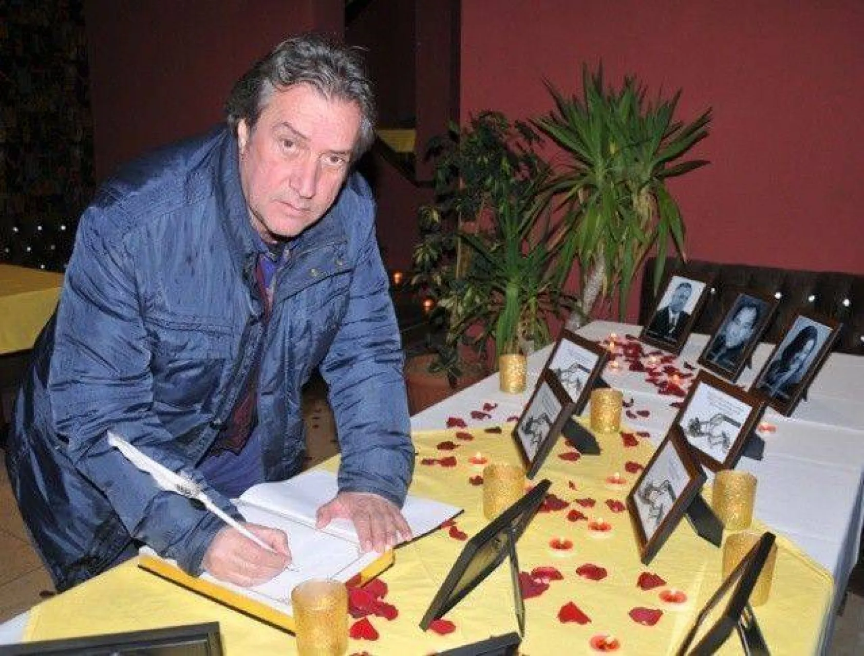 Gazeteciler 'ÖZEL' bir gecede bir araya geldi