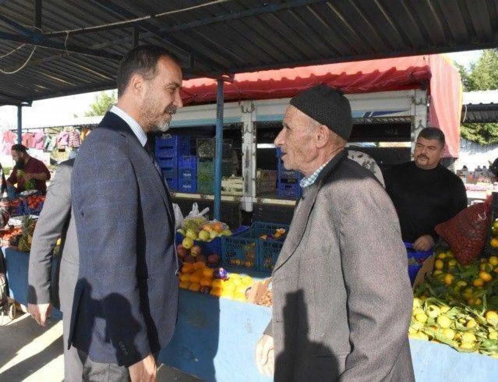 Başkan Yılmaz Büyükçavuşlu'ya çıkarma yaptı