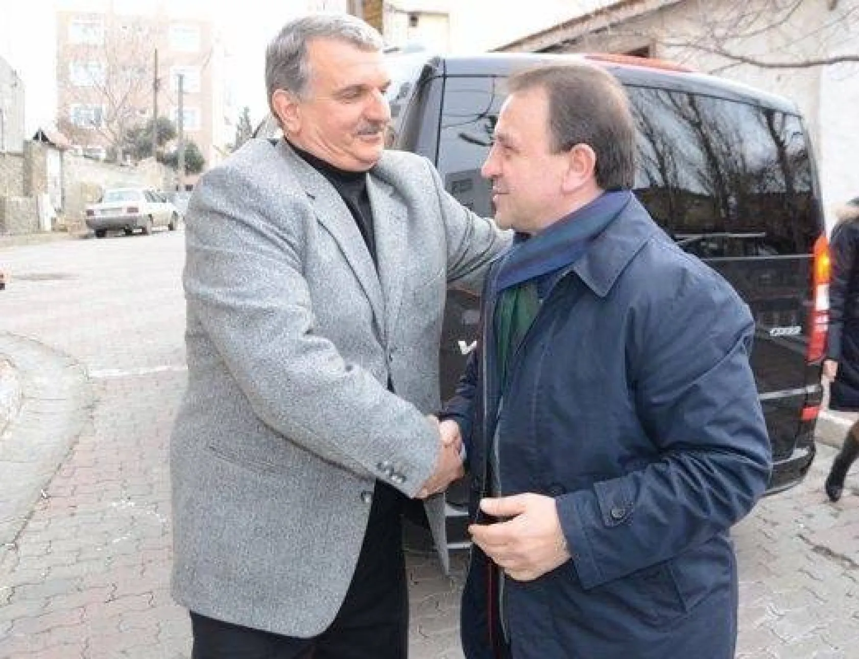 Manastırlılara Işıklar Ziyareti