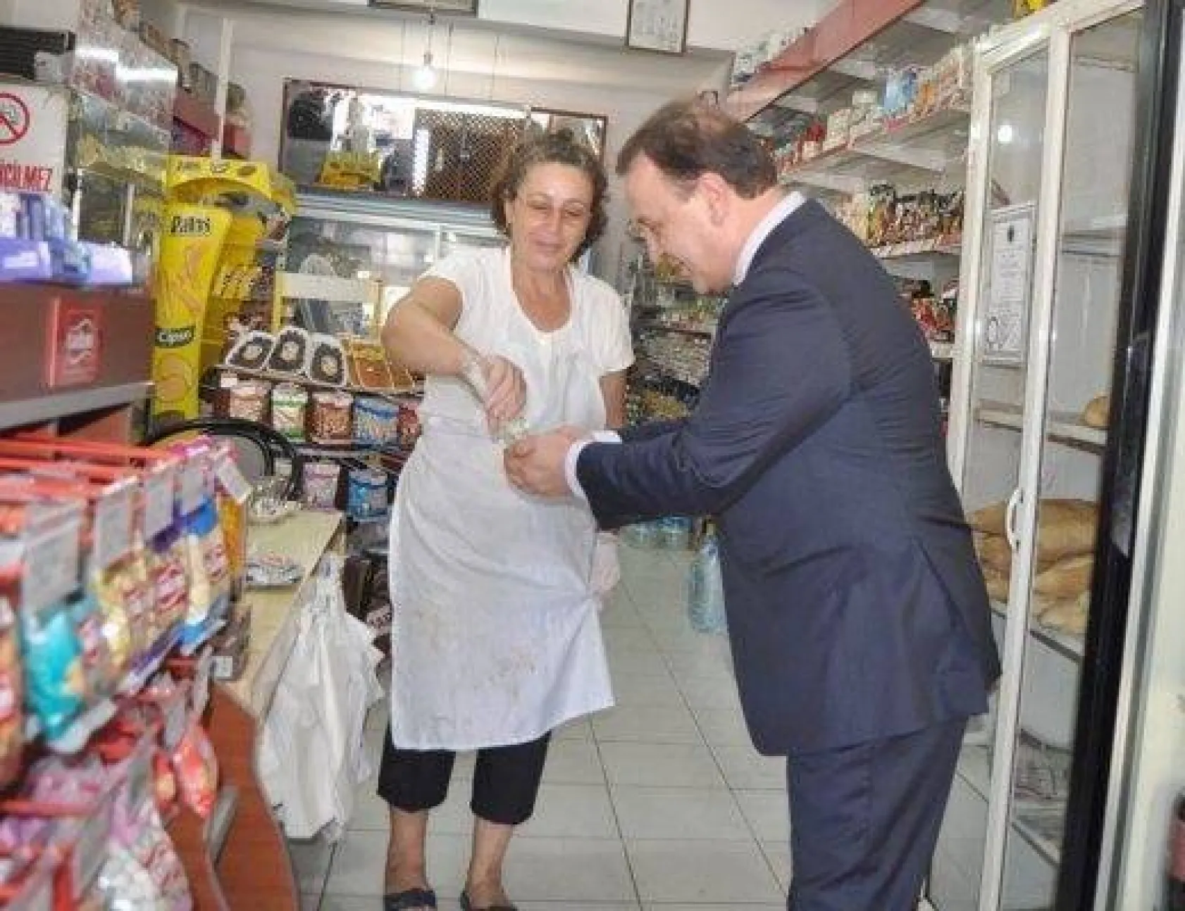 Işıklar Bayramda Halkla Kucaklaştı