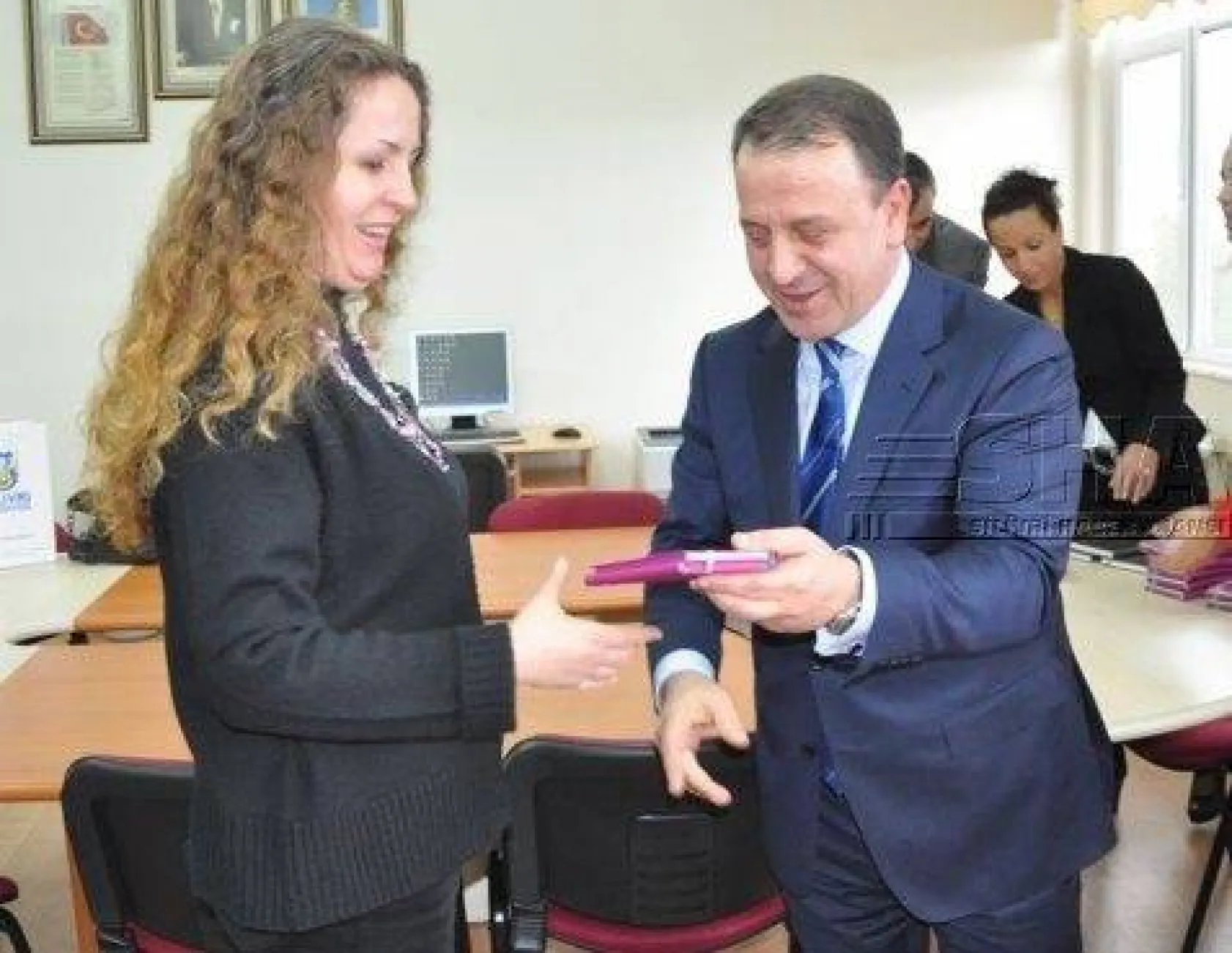 Başkan'dan Öğretmenlere Özel Hediye