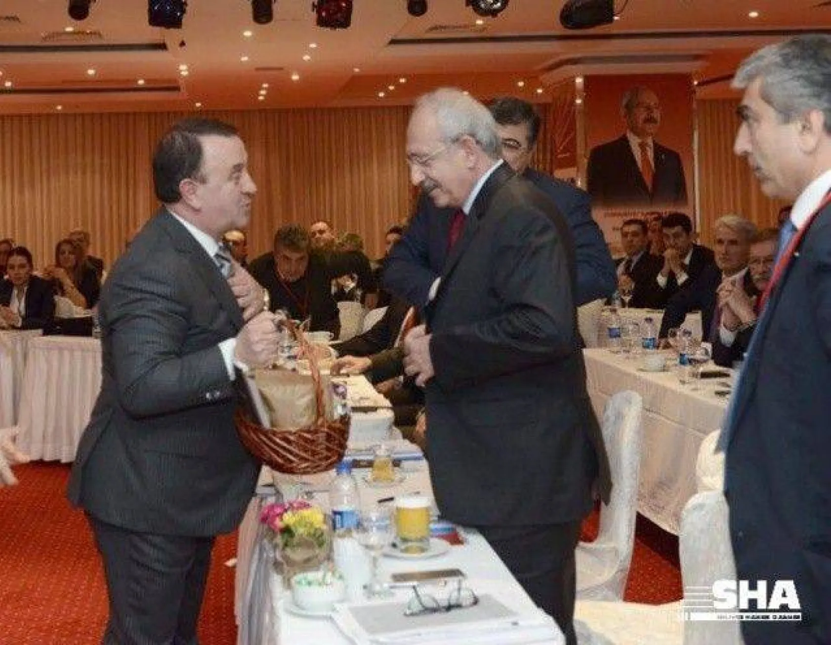 Işıklar Mutlu İnsan Projesini Anlattı